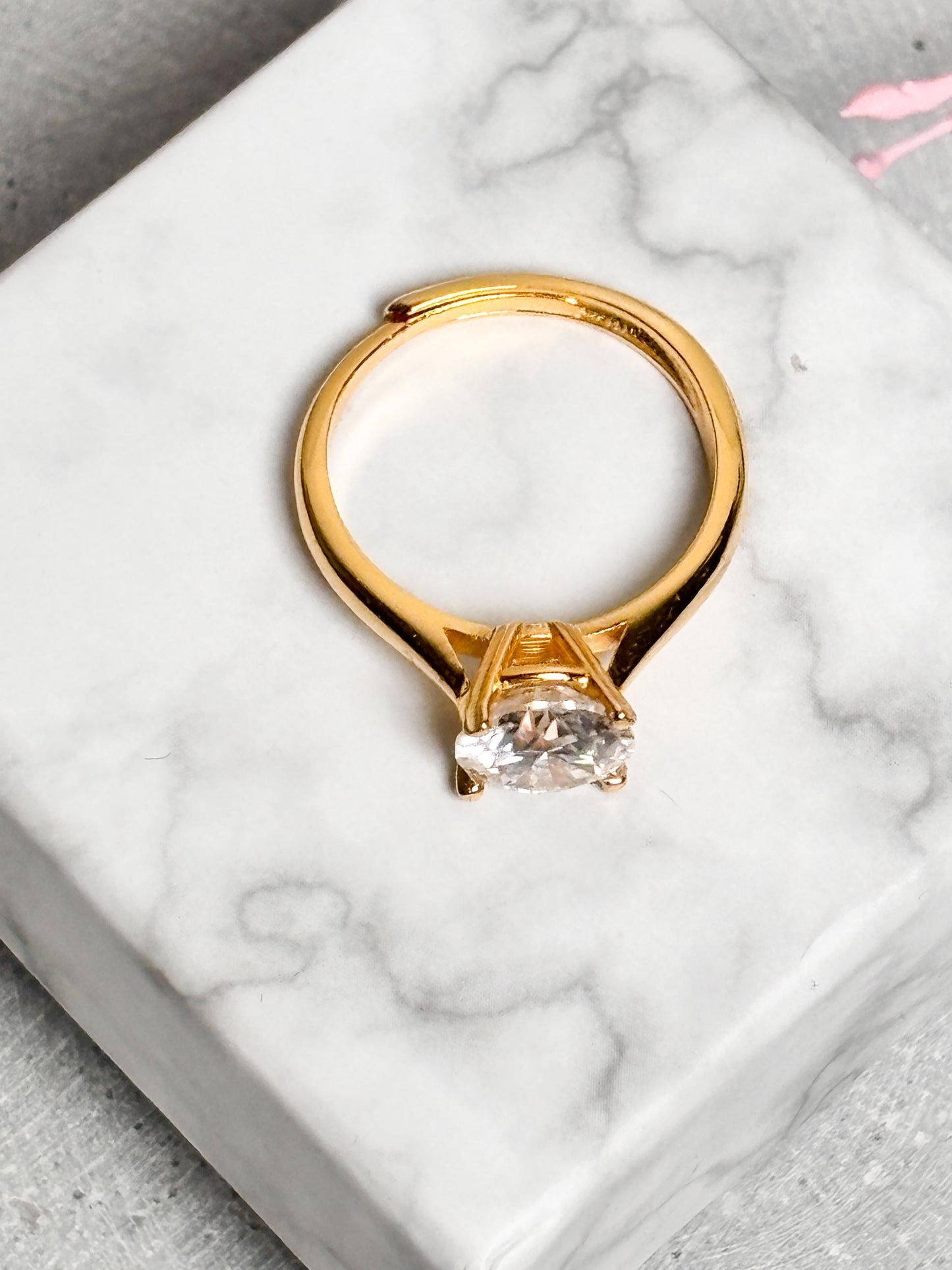 Solitär Moissanit Ring Verlobungsring aus 925 Silber, größenverstellbar | Eleganter Statementring