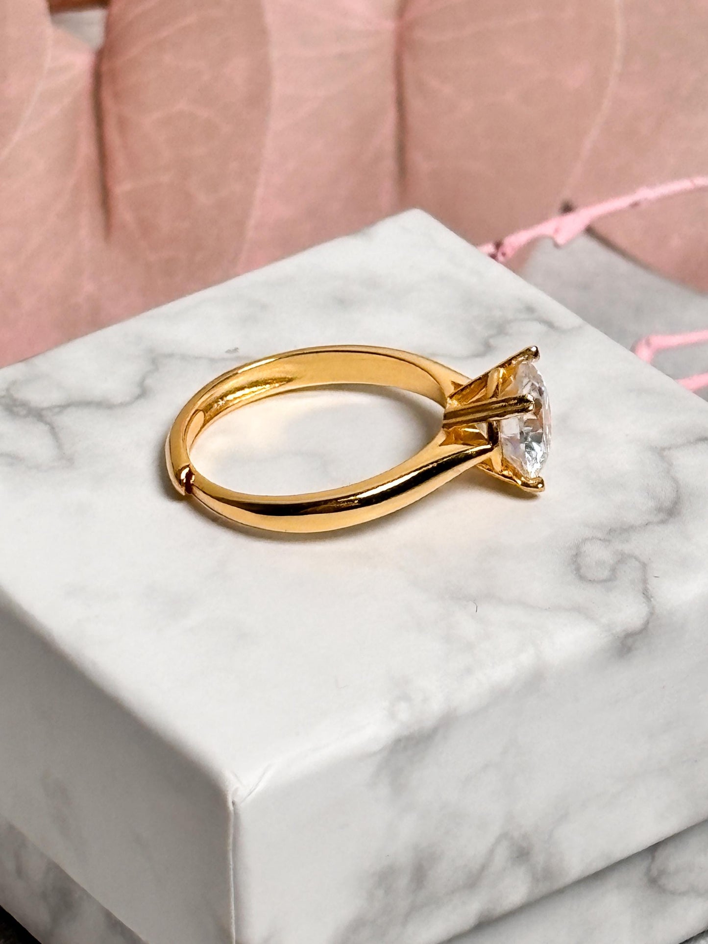 Solitär Moissanit Ring Verlobungsring aus 925 Silber, größenverstellbar | Eleganter Statementring