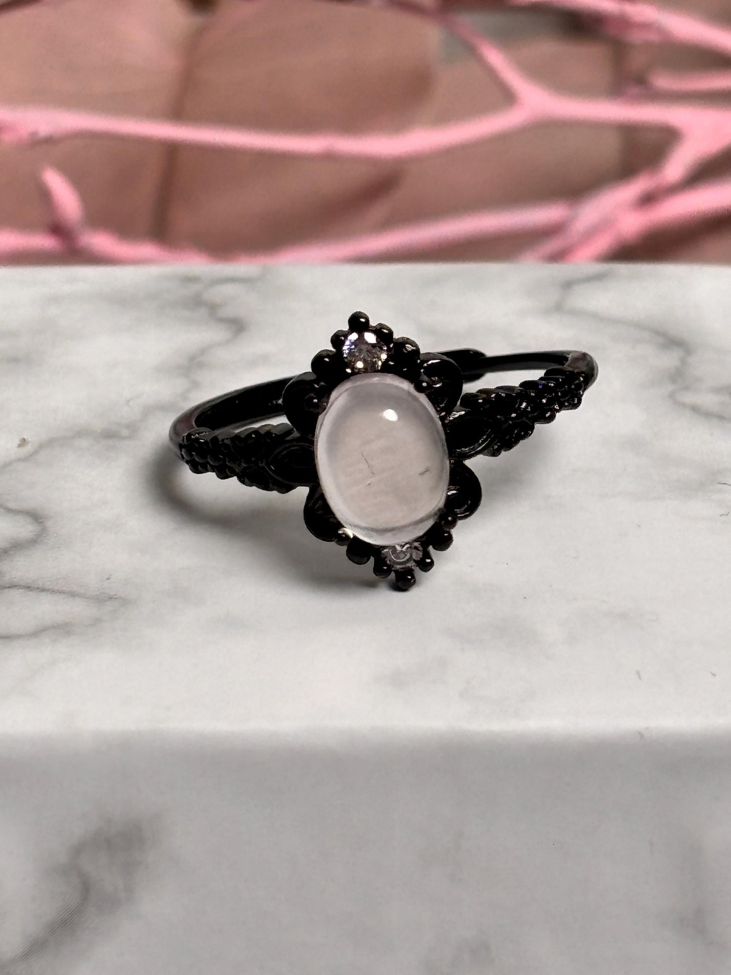 Schwarzer Retro-Ring 925 Silber mit Rosenquarz Größenverstellbarer Vintage Schmuck für Damen