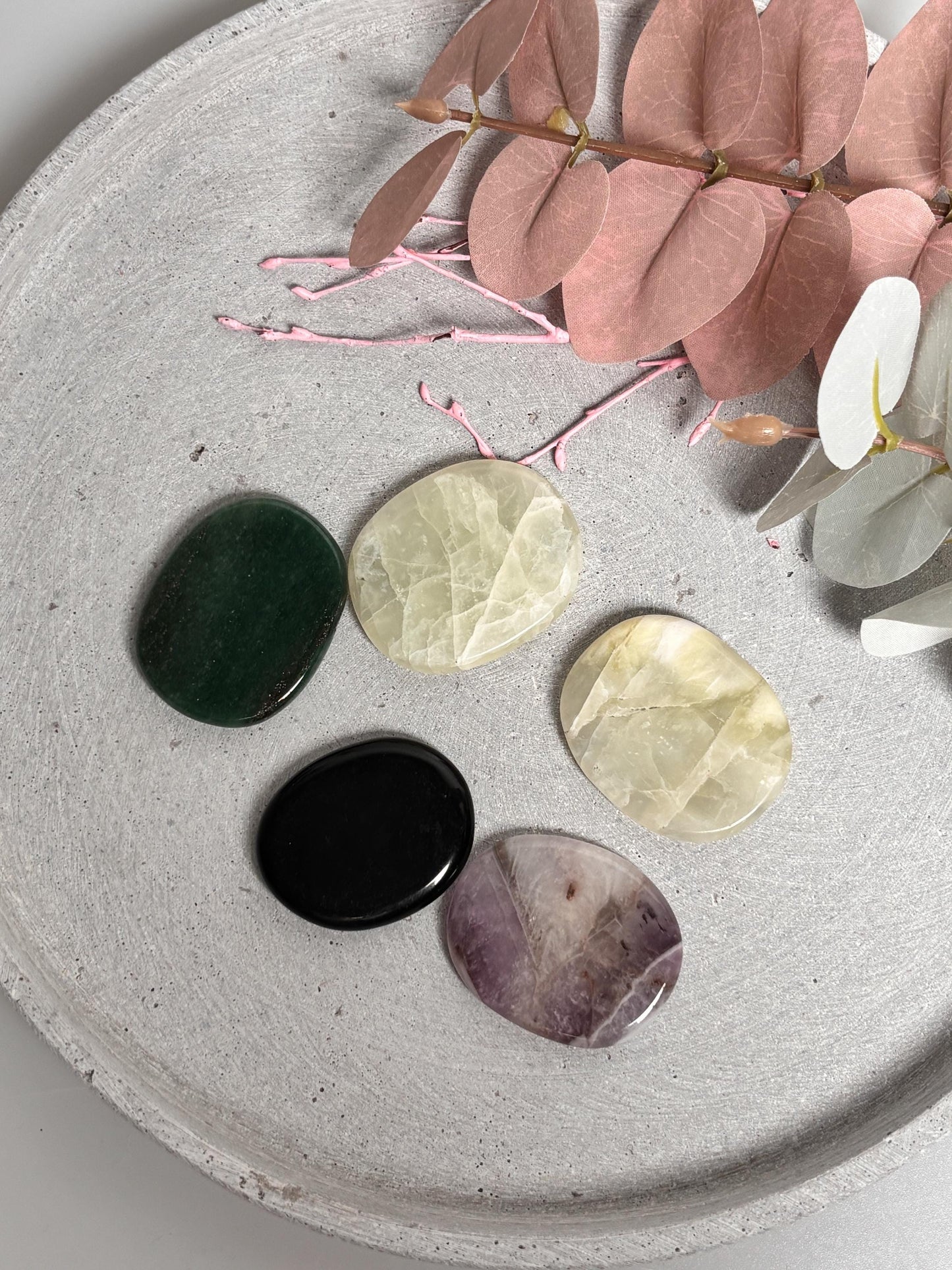 Worry Stones Sorgensteine aus Kristall, Verschiedene Kristalle zur Auswahl für Entspannung & Achtsamkeit
