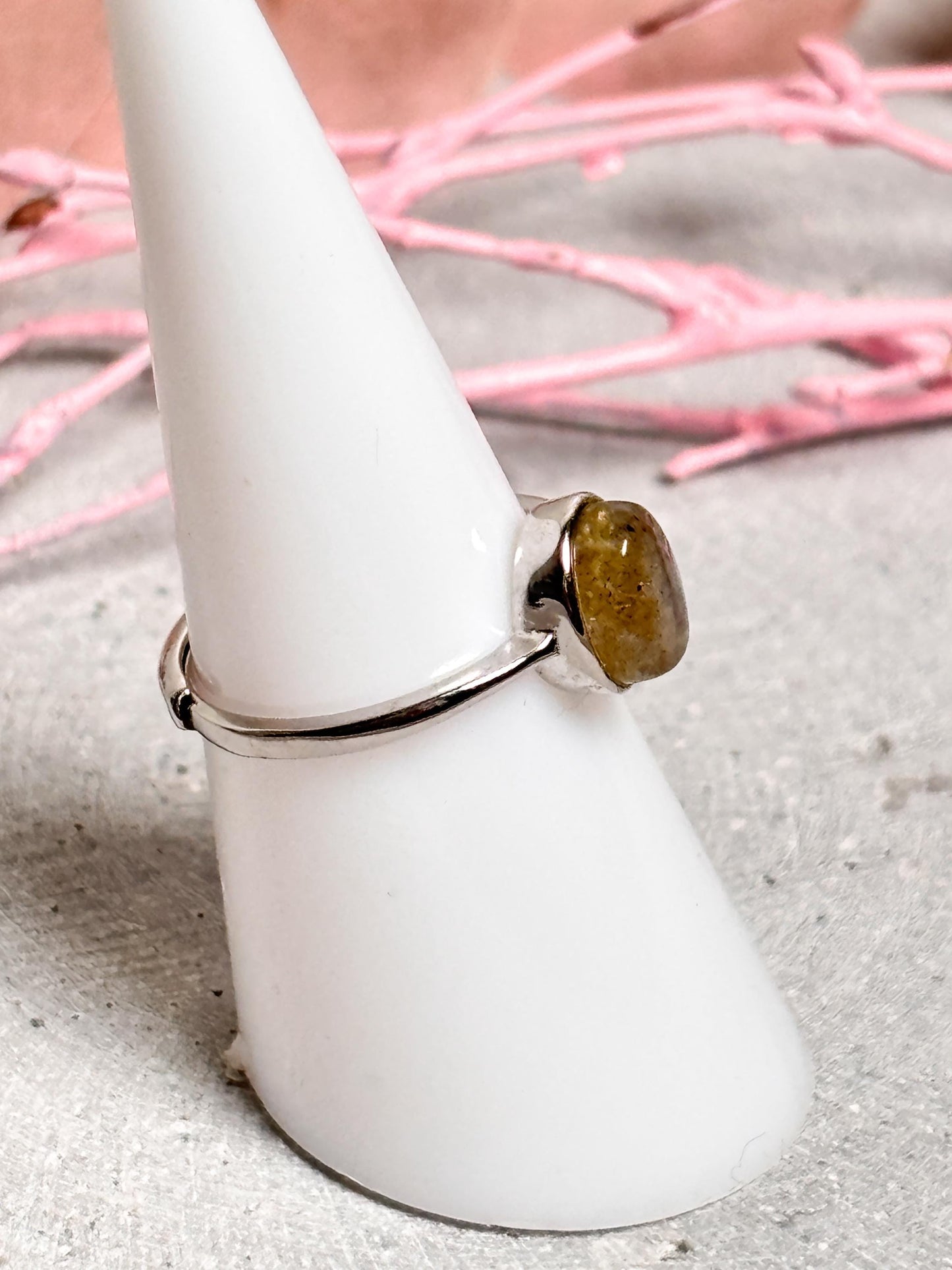 925 Silberring mit ovalem Labradorit Größenverstellbar | Edelstein Ring | Labradorit Schmuck | Silberring Damen