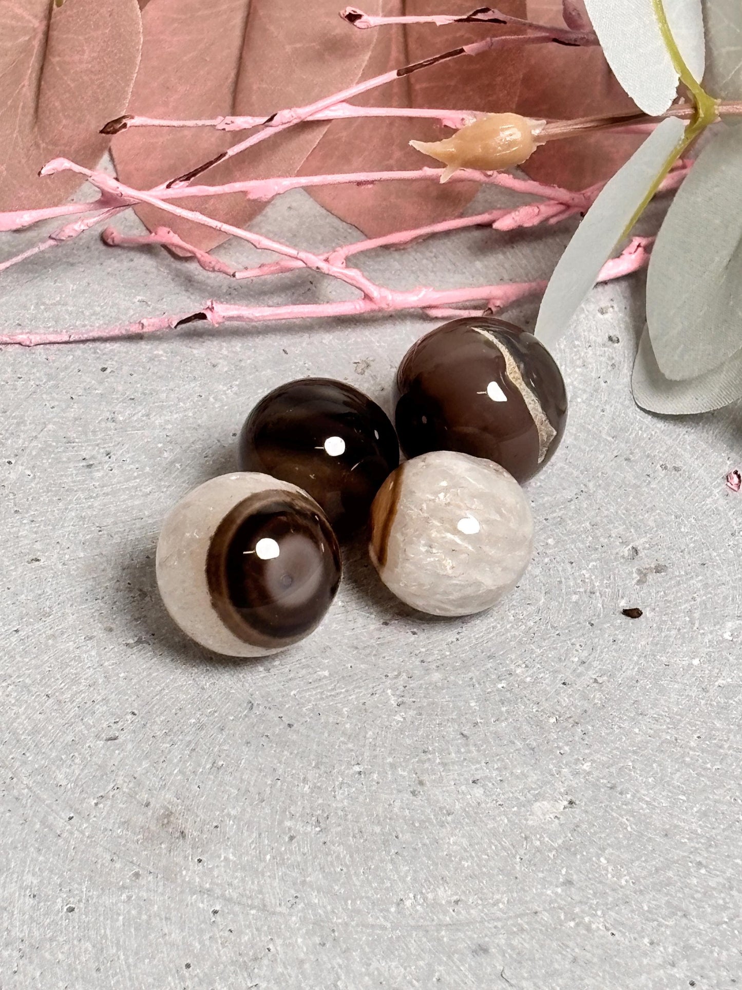 Kaffee Achat Mini Kugeln Edelstein Perlen zur Deko, Meditation & Energiearbeit, brauner Achat Stein