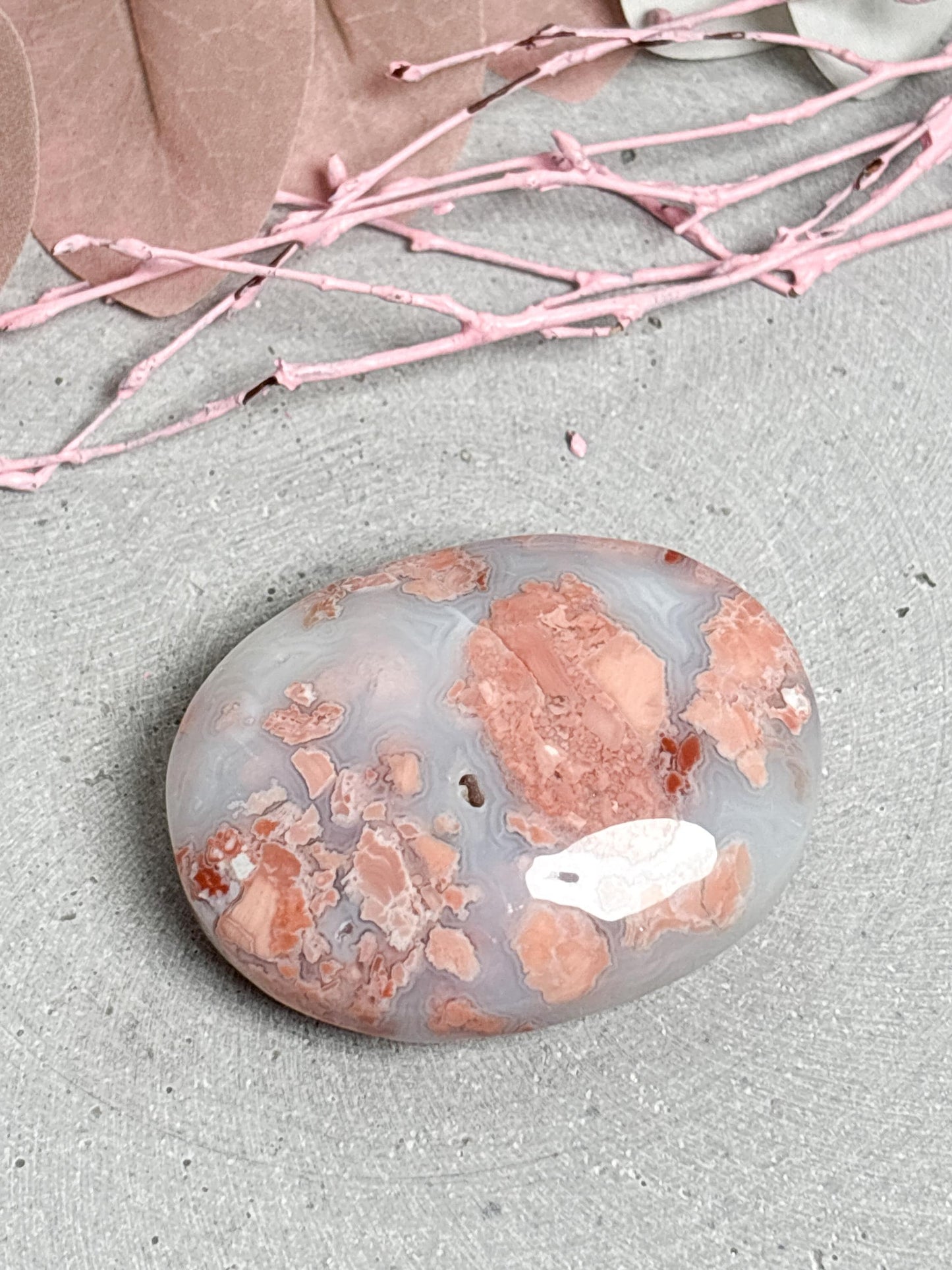 Kirschblüten Achat Handstein | Candy Cotton Palmstone | Edelstein Handschmeichler für Entspannung