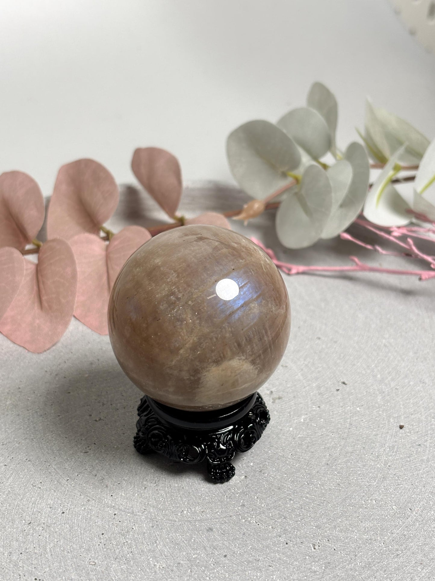 Braune Mondsteinkugel mit Flash | Edelstein-Kristall für Energie & Harmonie | Handverlesene Qualität