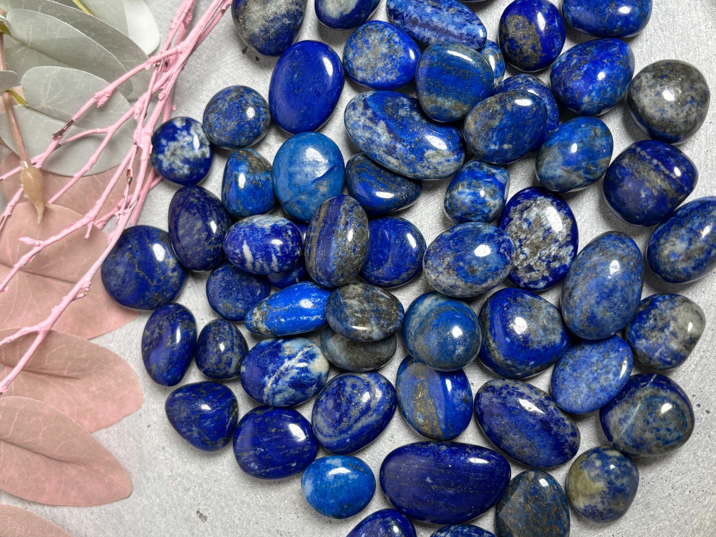 Lapislazuli Trommelstein Echter Edelstein in 2 Größen Polierter Heilstein für Meditation & Sammlung