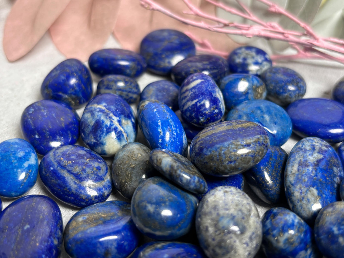Lapislazuli Trommelstein Echter Edelstein in 2 Größen Polierter Heilstein für Meditation & Sammlung