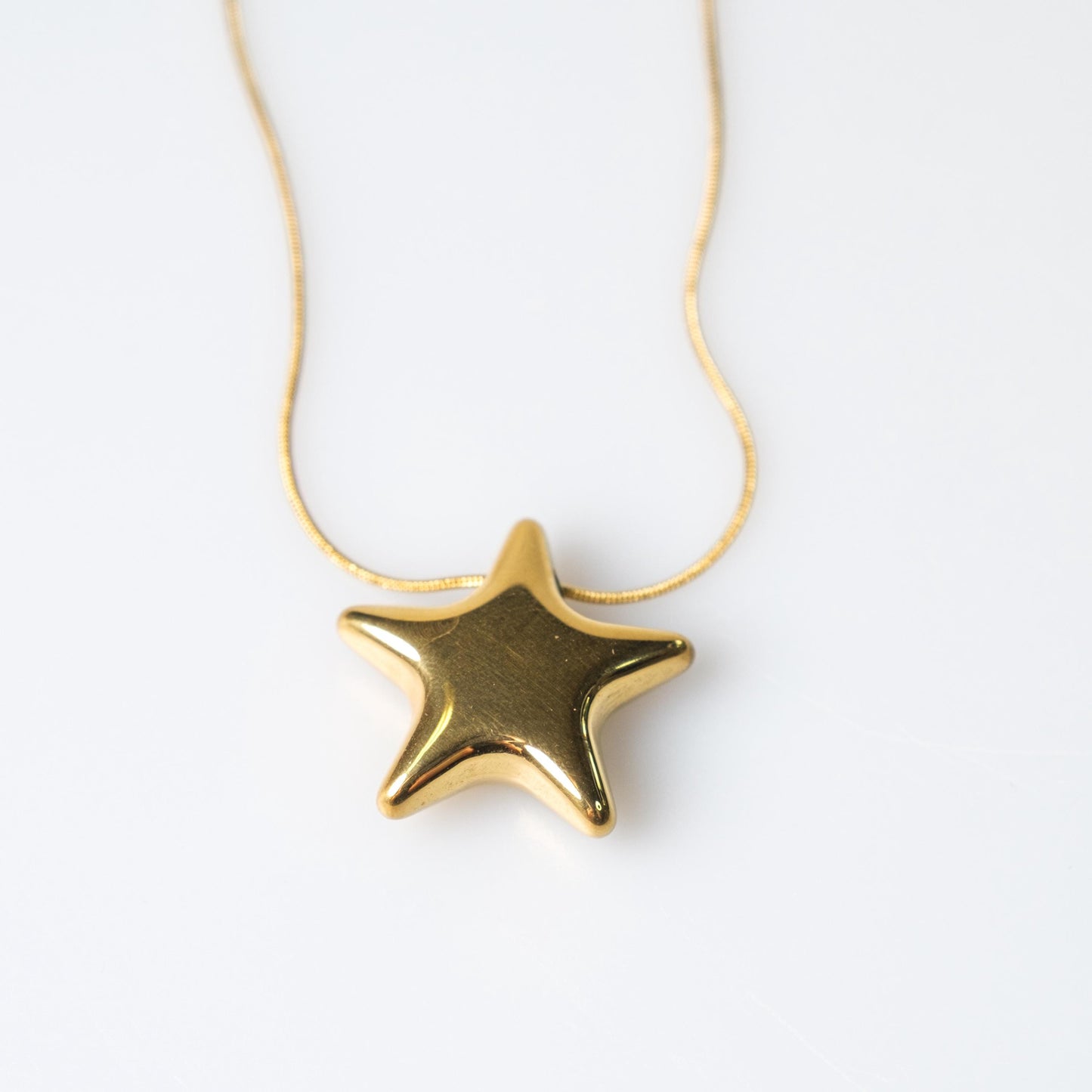 Edelstahlkette vergoldet mit Stern Anhänger 40cm Schlangenoptik 0,8mm 16k Gold Stern Halskette Damen Edelstahl 304 Schmuck