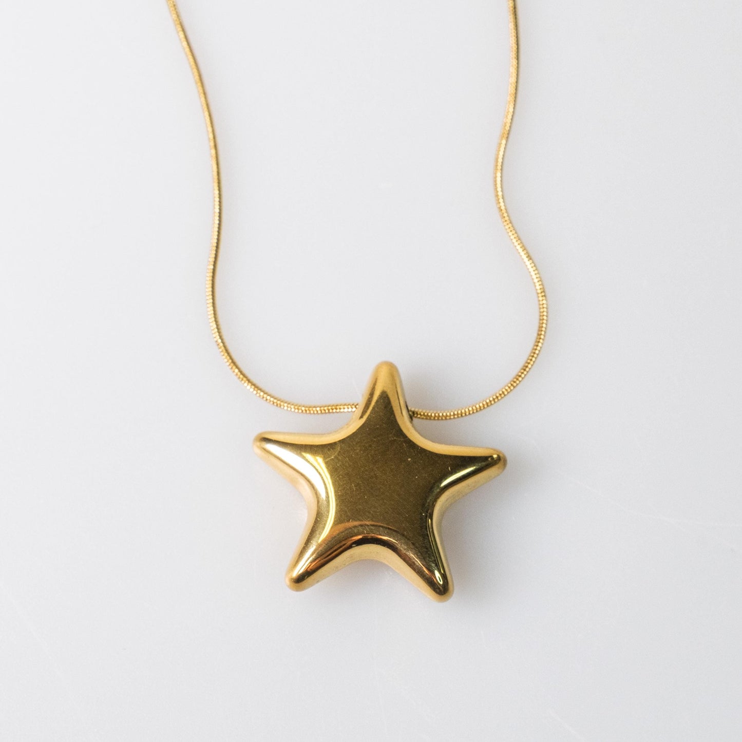 Edelstahlkette vergoldet mit Stern Anhänger 40cm Schlangenoptik 0,8mm 16k Gold Stern Halskette Damen Edelstahl 304 Schmuck