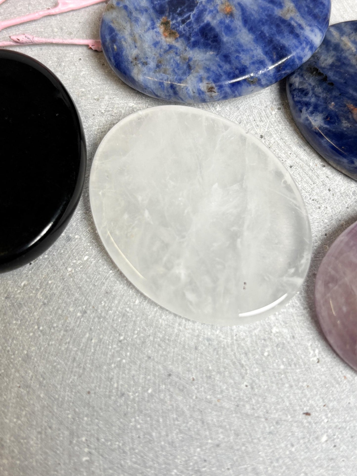 Worry Stones ca. 4,4cm Obsidian, Rosenquarz, Bergkristall, Amethyst, Sodalith | Handschmeichler Edelsteine zur Entspannung & Meditation
