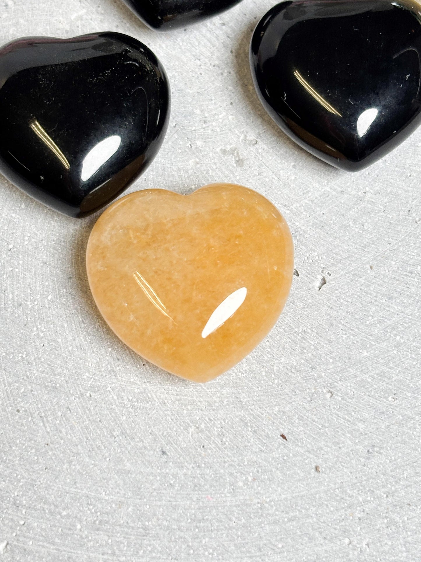 Deko Herz Edelstein Schwarzer Obsidian oder Golden Healer kleines Kristallherz Geschenkidee spirituell