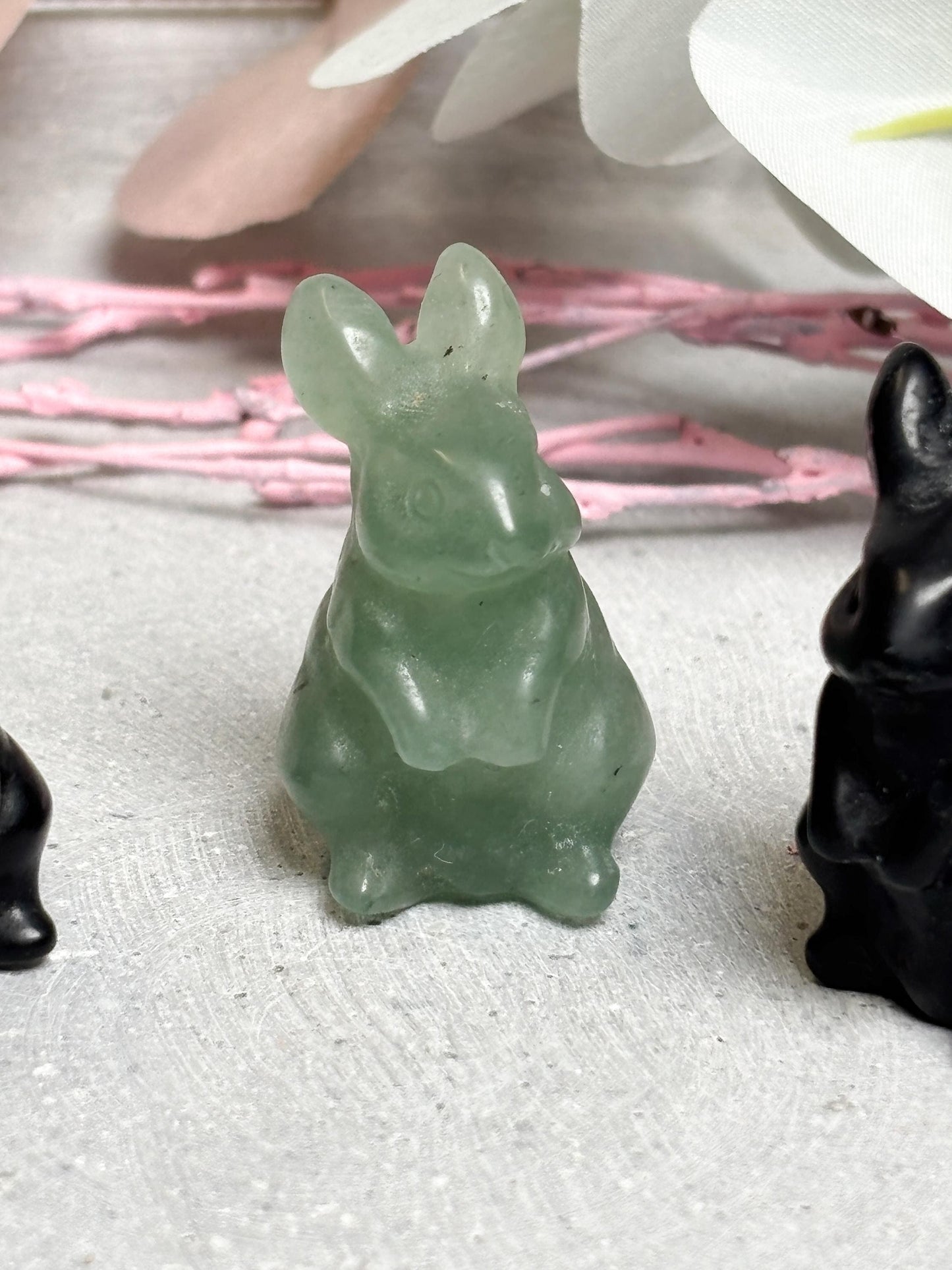 Hasenfigur aus Edelstein Kristall Hase klein Ostergeschenk oder Deko Mini Hasen Carving aus Kristall