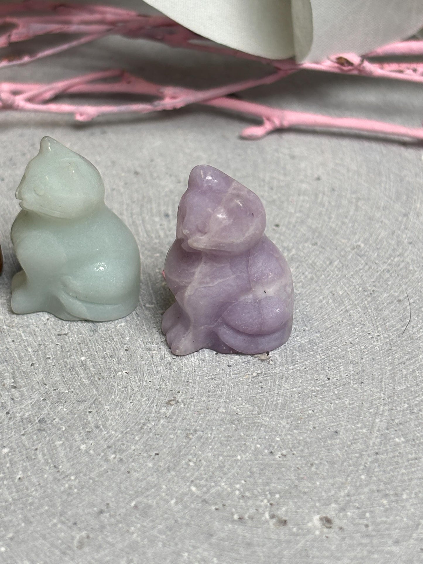 Kleine Katzen Figur aus Kristall 2,4cm Edelstein Katzen Carving in verschiedenen Steinen