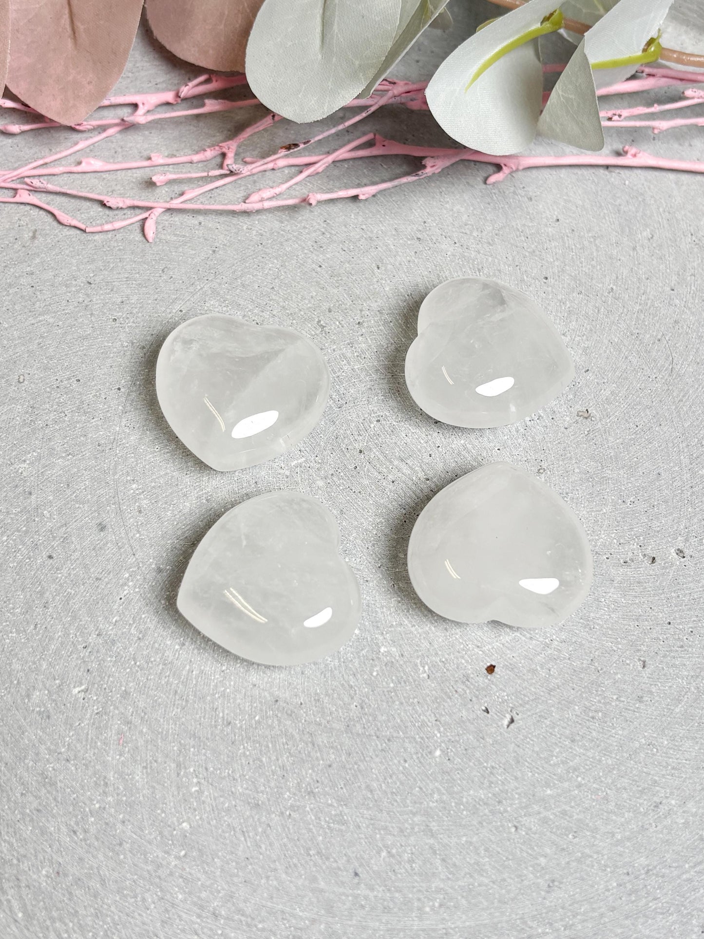 Kristallherz aus Bergkristall 3cm Edelstein Herz mit Regenbögen spirituelle Deko & Geschenkidee