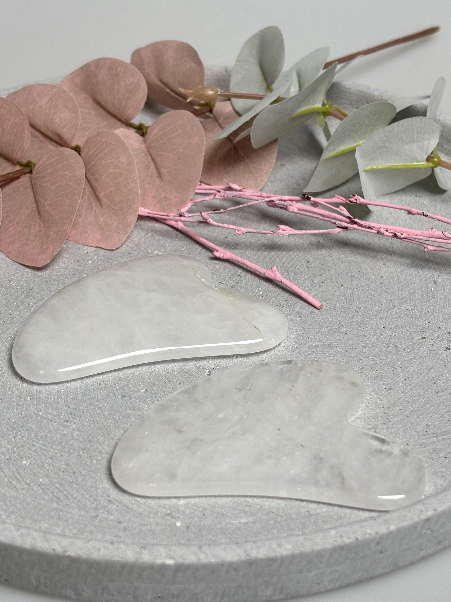 Bergkristall Gua Sha Stein 8x5,3 cm Kristall Massage Werkzeug, Edelstein Gesichtsmassage