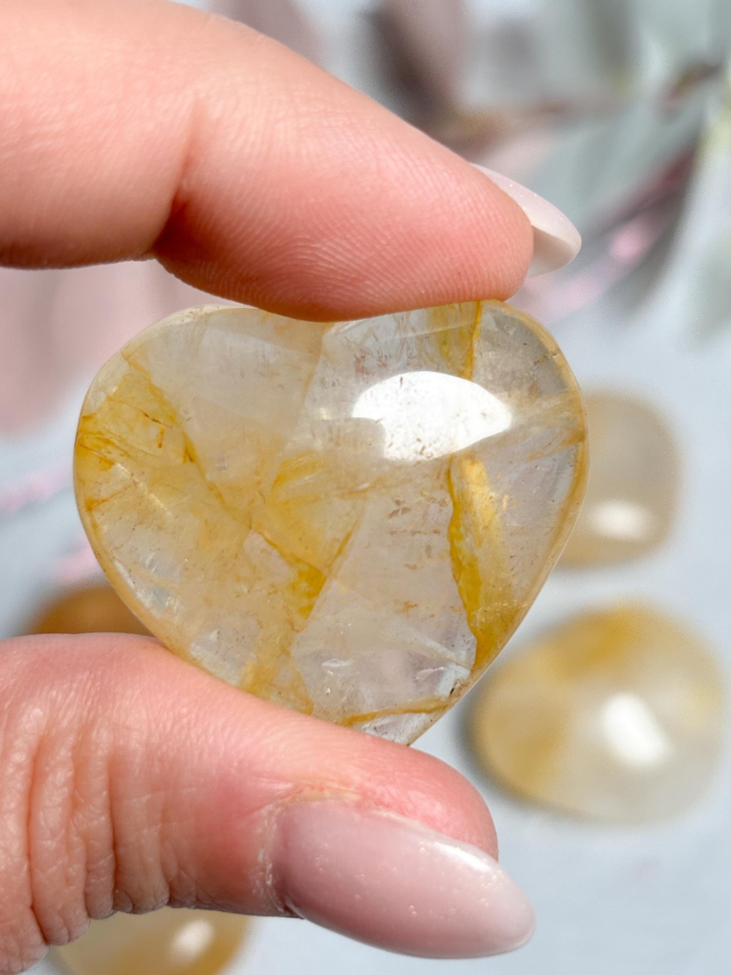 Golden Healer Deko Herz mit sanftem Schimmer Naturstein Herz ca. 33,7 cm Kristall Deko & Geschenkidee für Energie und Harmonie