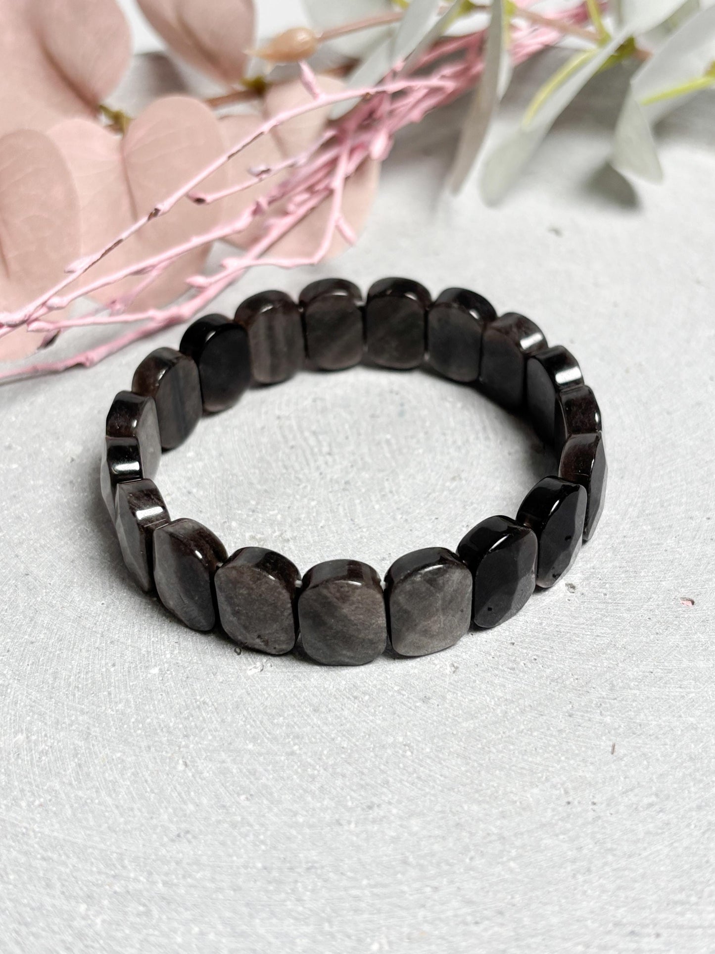 Armreif aus Silber Obsidian ca. 18 cm, elastisch, facettierte rechteckige Perlen, Edelstein Armband Kristall