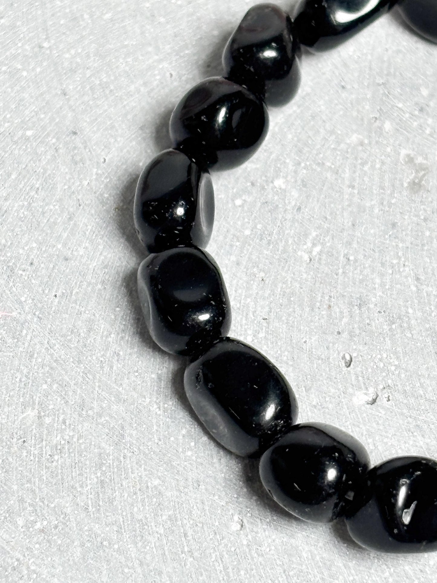 Obsidian Armband elastisches Perlenarmband ca. 17,5 cm mit 9 mm Nuggets, Edelstein Schmuck in Schwarz mit Glanz