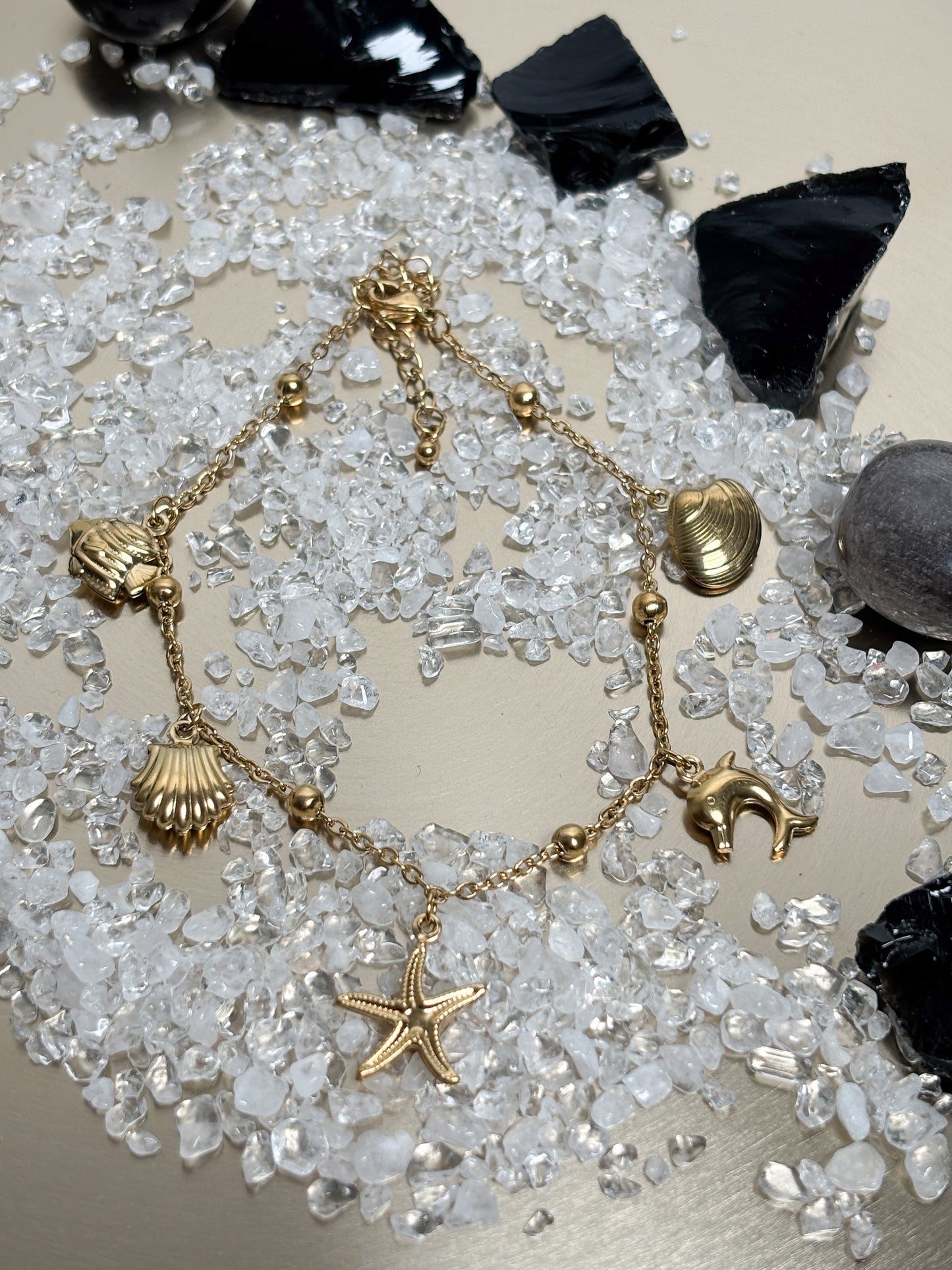 Fußkettchen Gold Edelstahl – maritimes Design mit Seestern & Muschel