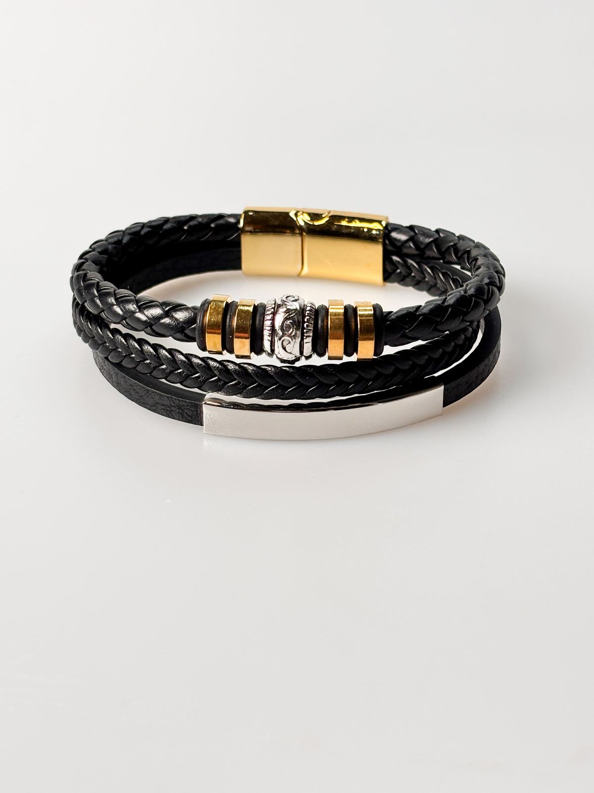 3-reihiges Lederarmband mit silber- & goldfarbenen Edelstahlelementen – Herrenarmband 21 cm mit Schnalle