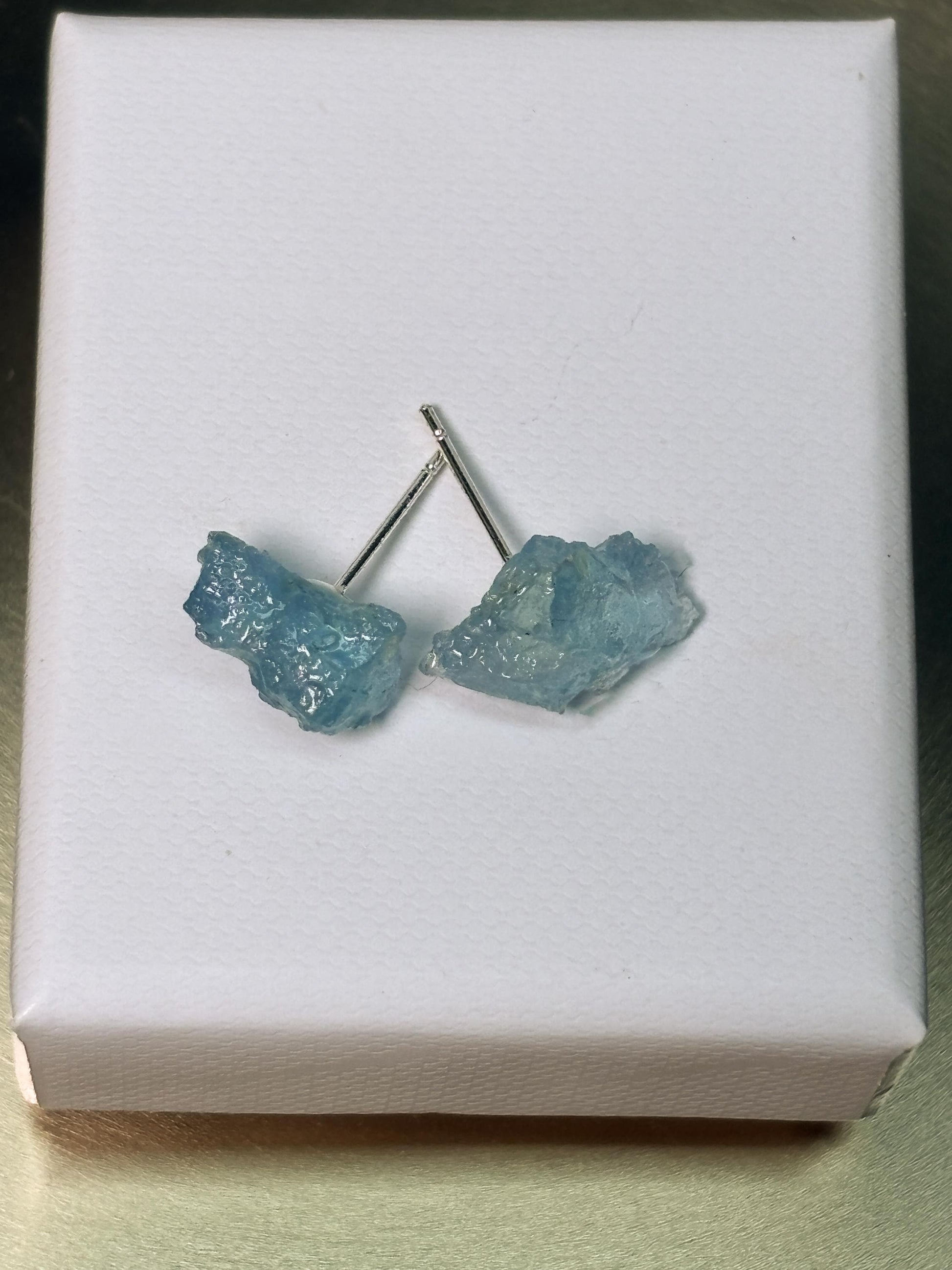 Aquamarin Ohrstecker Rohstein 925 Silber Naturstein hellblau