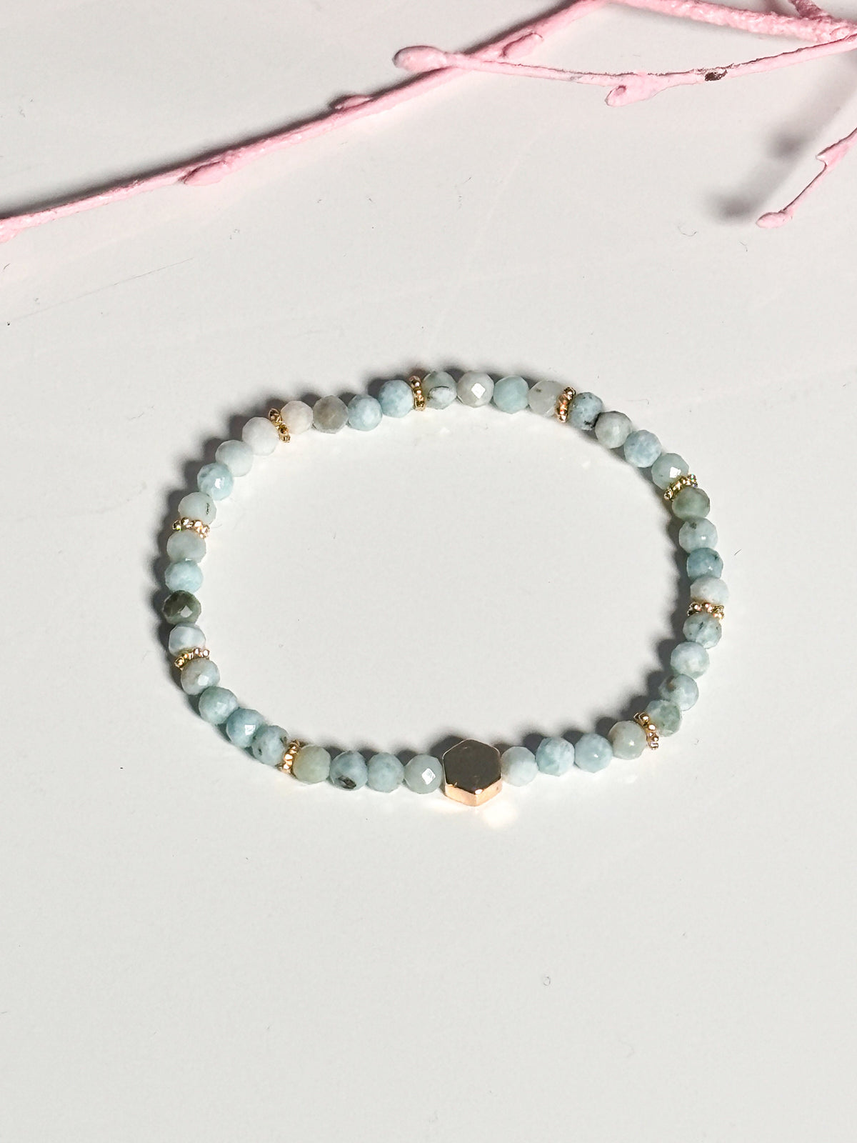 zartes Larimararmband/4mm/ Balance und Harmonie/ elastisch/ hellblau