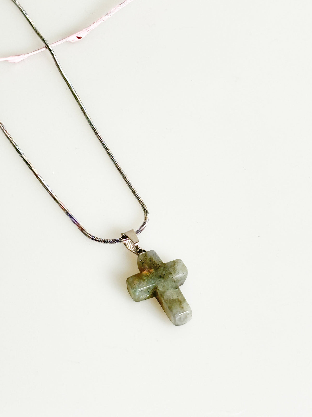 Kettenanhänger Kreuz Labradorit| Edelstein| Heilstein | Kristall | Intuition und Schutz