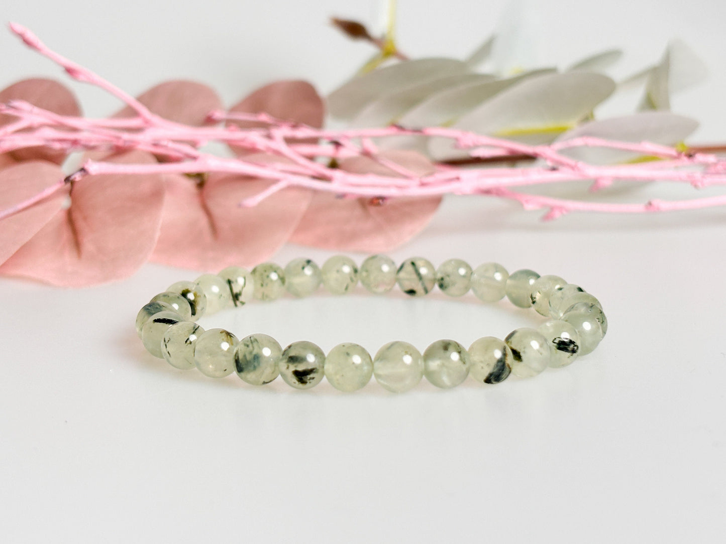 Elastisches Prehnite Perlenarmband 6mm, 17,5cm Länge  Handgemachtes Schmuckstück  Edelsteinarmband Geschenk