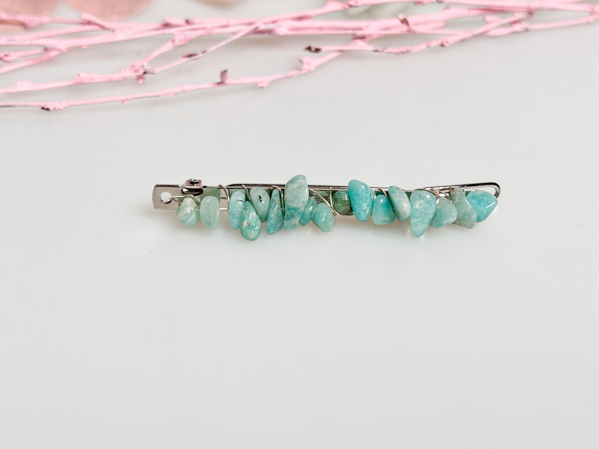Delicate boho-style hair clips with various crystals - elegant accents for your look and spiritual energy for every day.