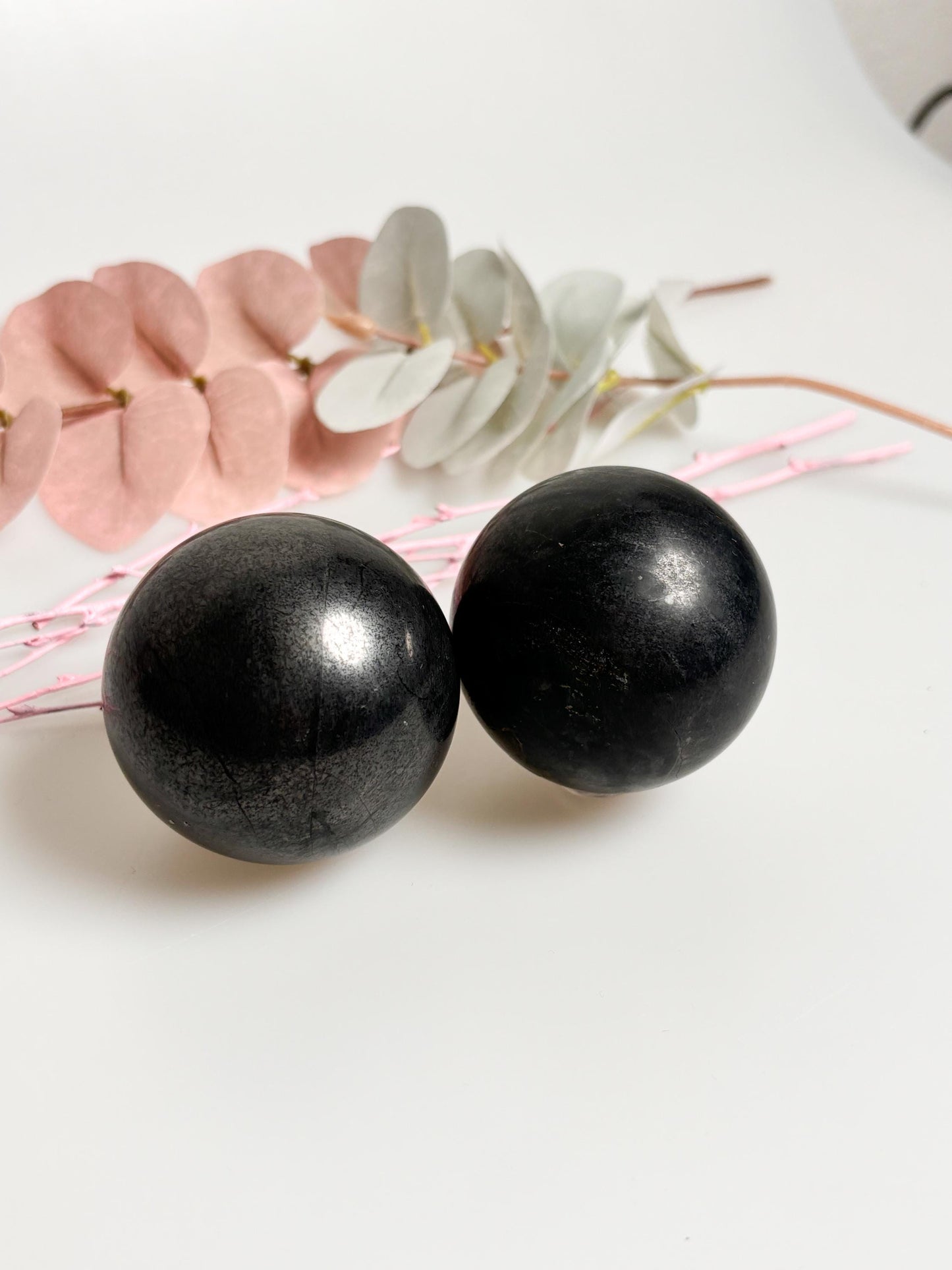 Shungite ball matt 5cm | Natural stone for energy work and protection