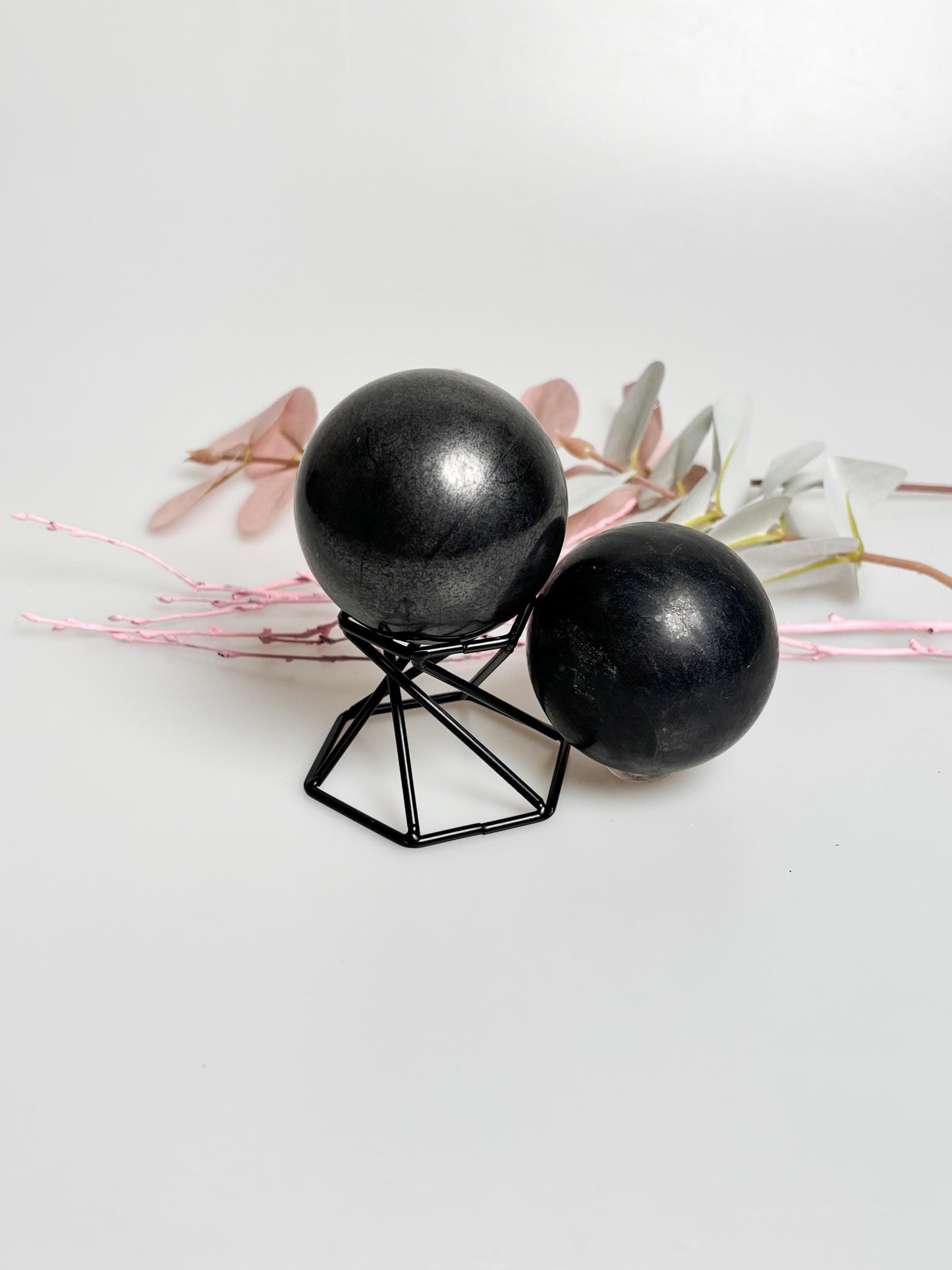 Shungite ball matt 5cm | Natural stone for energy work and protection