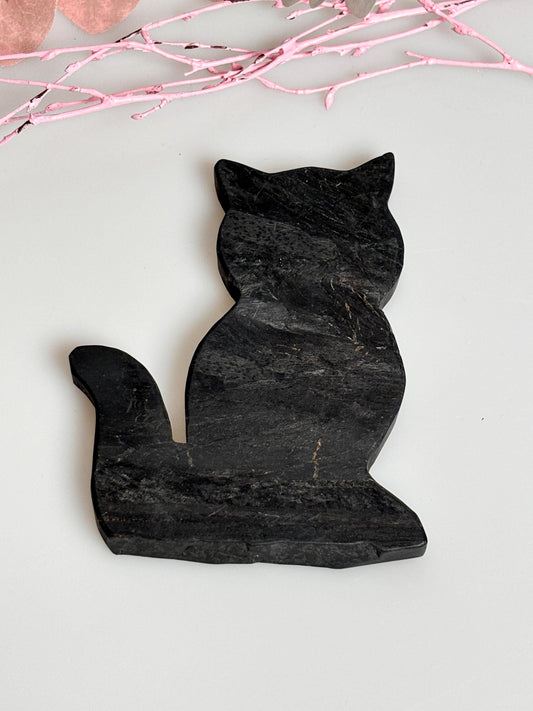 Shungit Katze  Einzigartige Dekoration für Katzenliebhaber | Schutzstein mit Wirkung | 10 x 7,2 x 0,8 cm