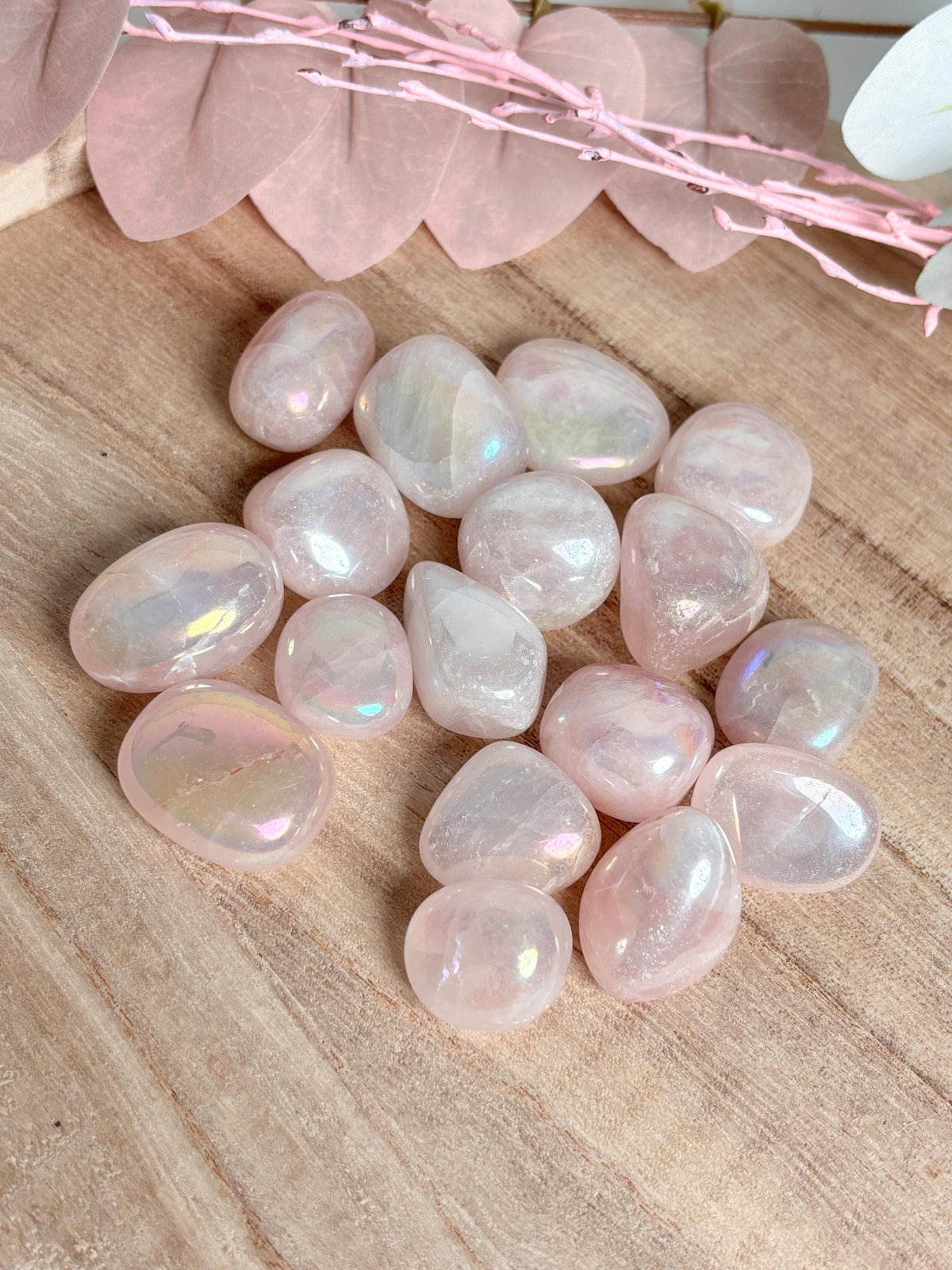 Angel Aura Rosenquarz Trommelsteine  Schimmernde Heilsteine für Harmonie & Energie, ideal zur Dekoration oder Meditation