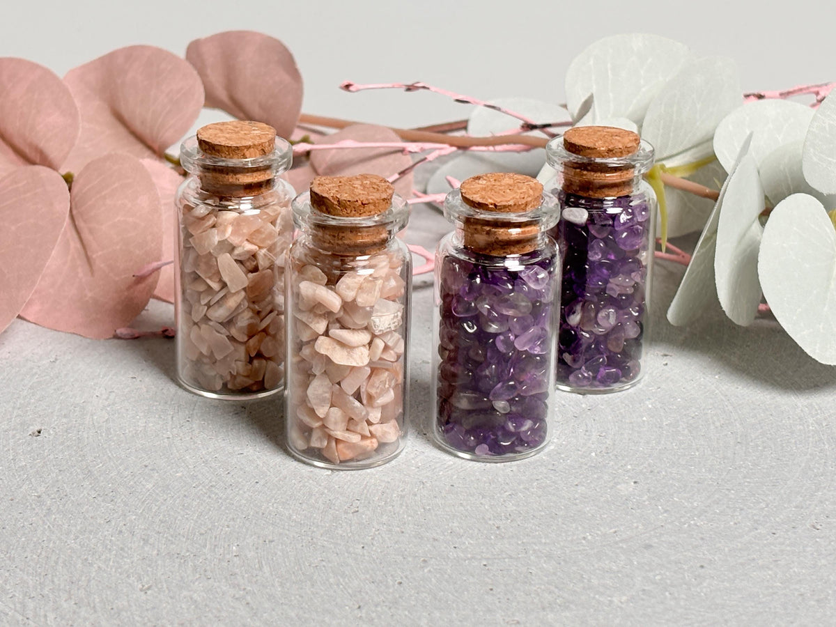Kristall Konfetti | Edelstein Glasfläschchen | Crystal Jars | Edelstein Kristall Flasche | Reiki Kristalle | Chakra Kristalle