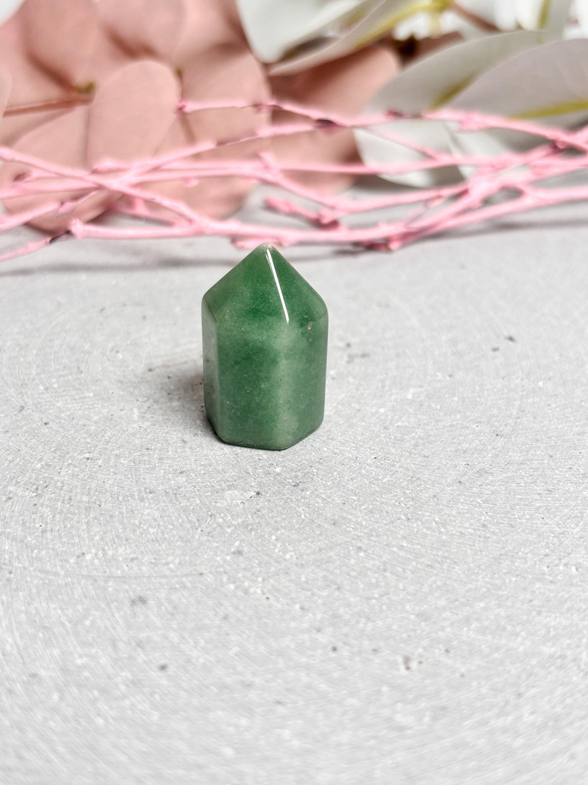 Kleine Edelstein Türme  Mini Kristalle als Geschenk & Deko  Spirituelle Deko mit Heilsteinen | Ideal für Altar, Meditation, Tisch
