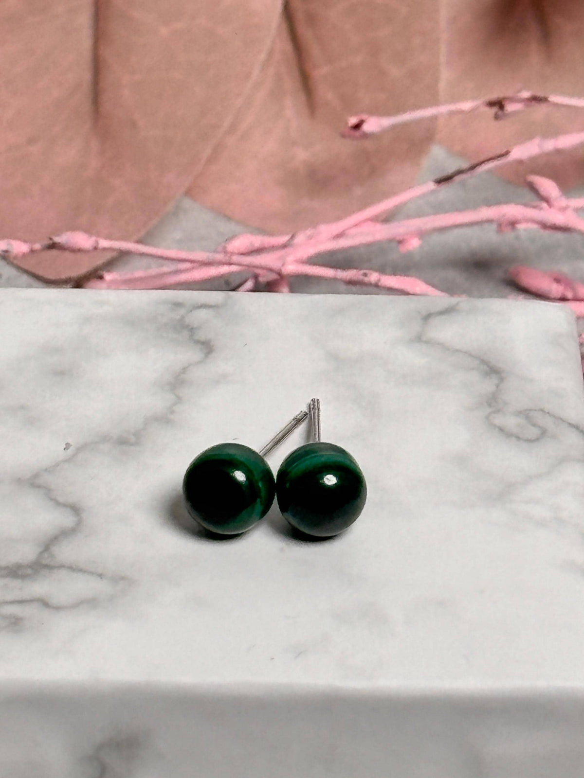 925 Silber Ohrstecker mit Malachit Perlen  Natürlicher Edelsteinschmuck (7 mm)