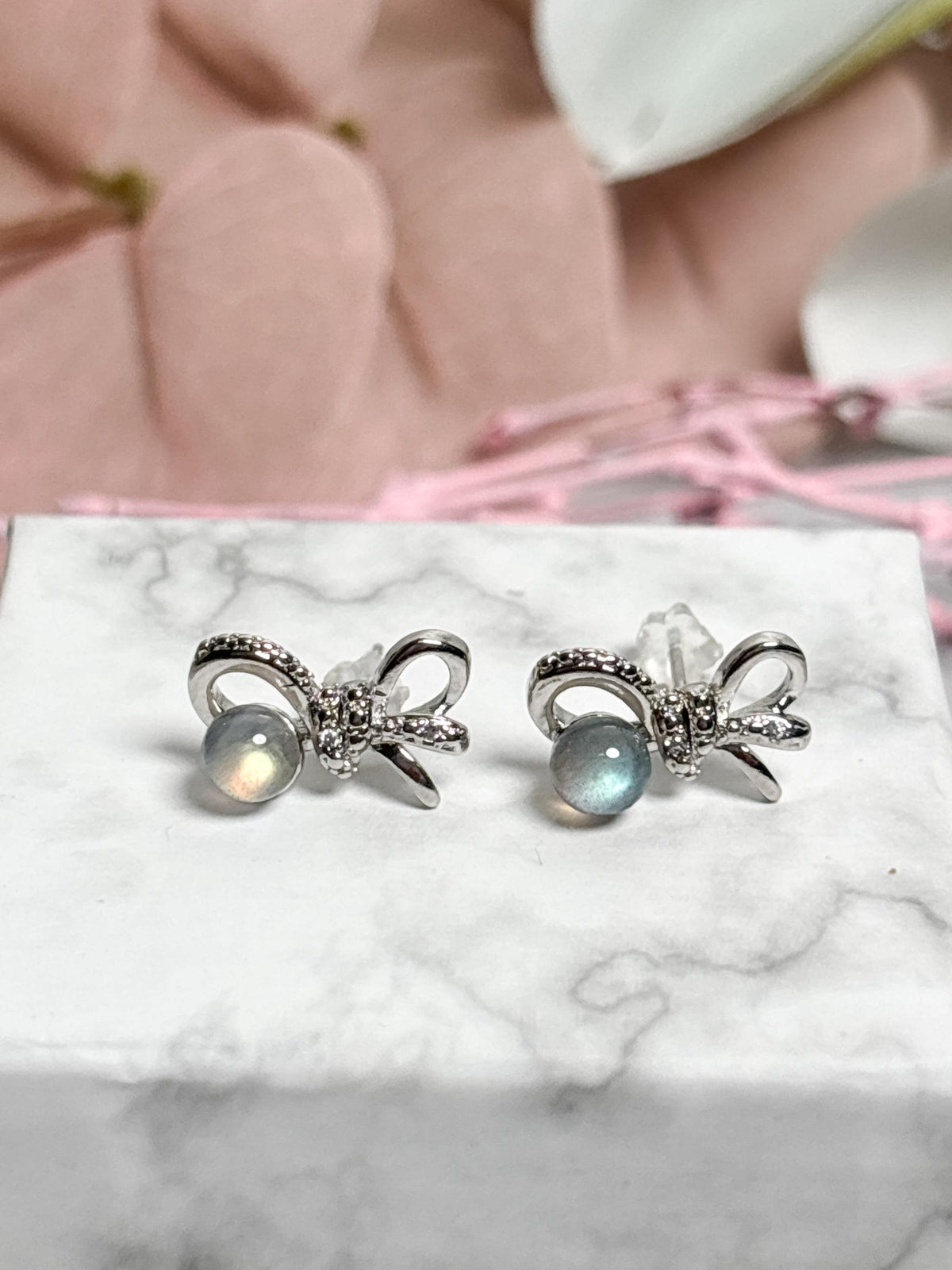 925 Silber Ohrstecker mit Labradorit  Schleifchen Ohrringe | Edelstein Kugel  Geschenkidee für Frauen