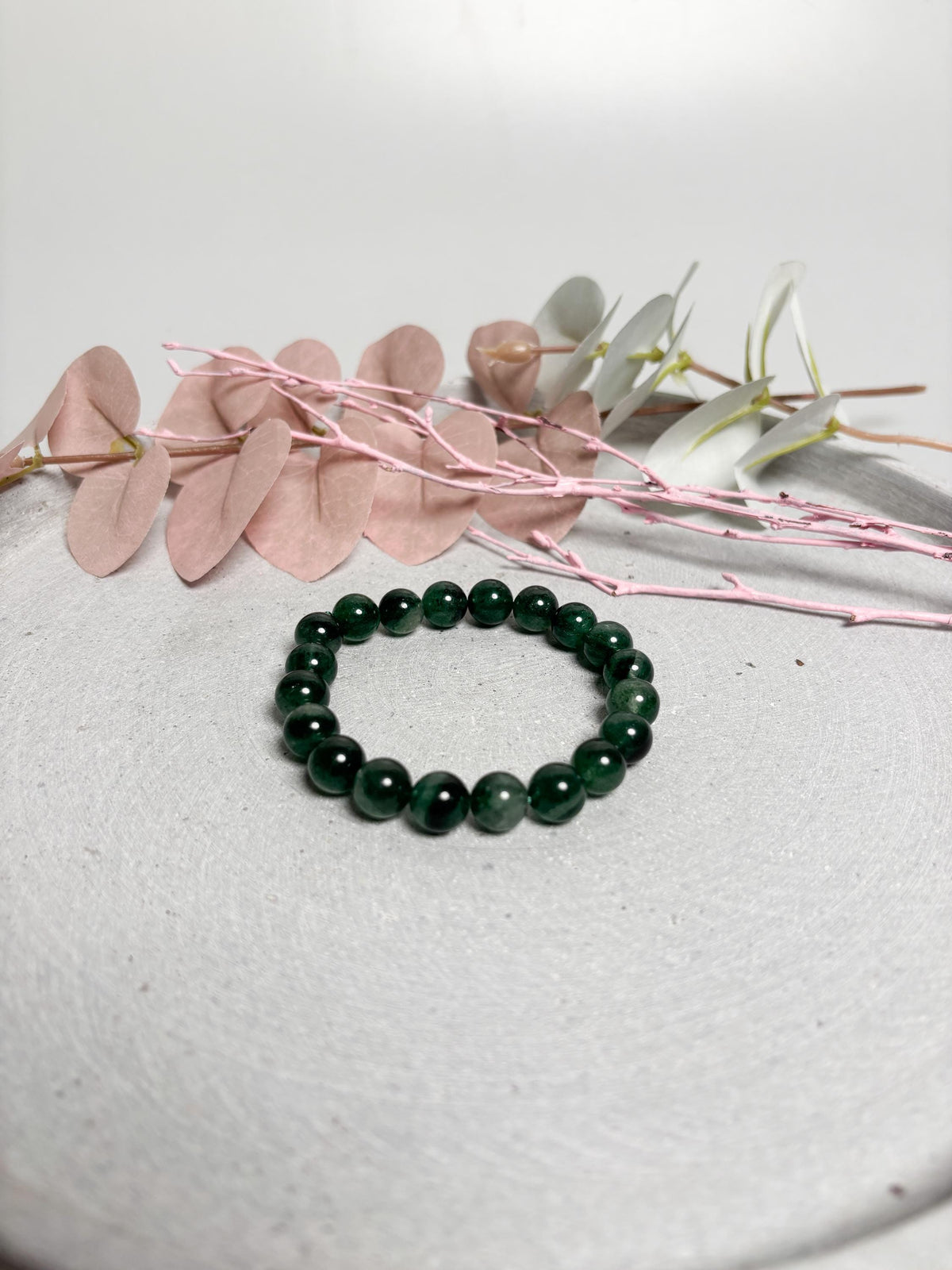 Grüner Erdbeerquarz Perlenarmband 10mm  Elastisches Edelsteinarmband ca. 17,5 cm  Heilstein Schmuck - Handgemacht  Kristallarmband