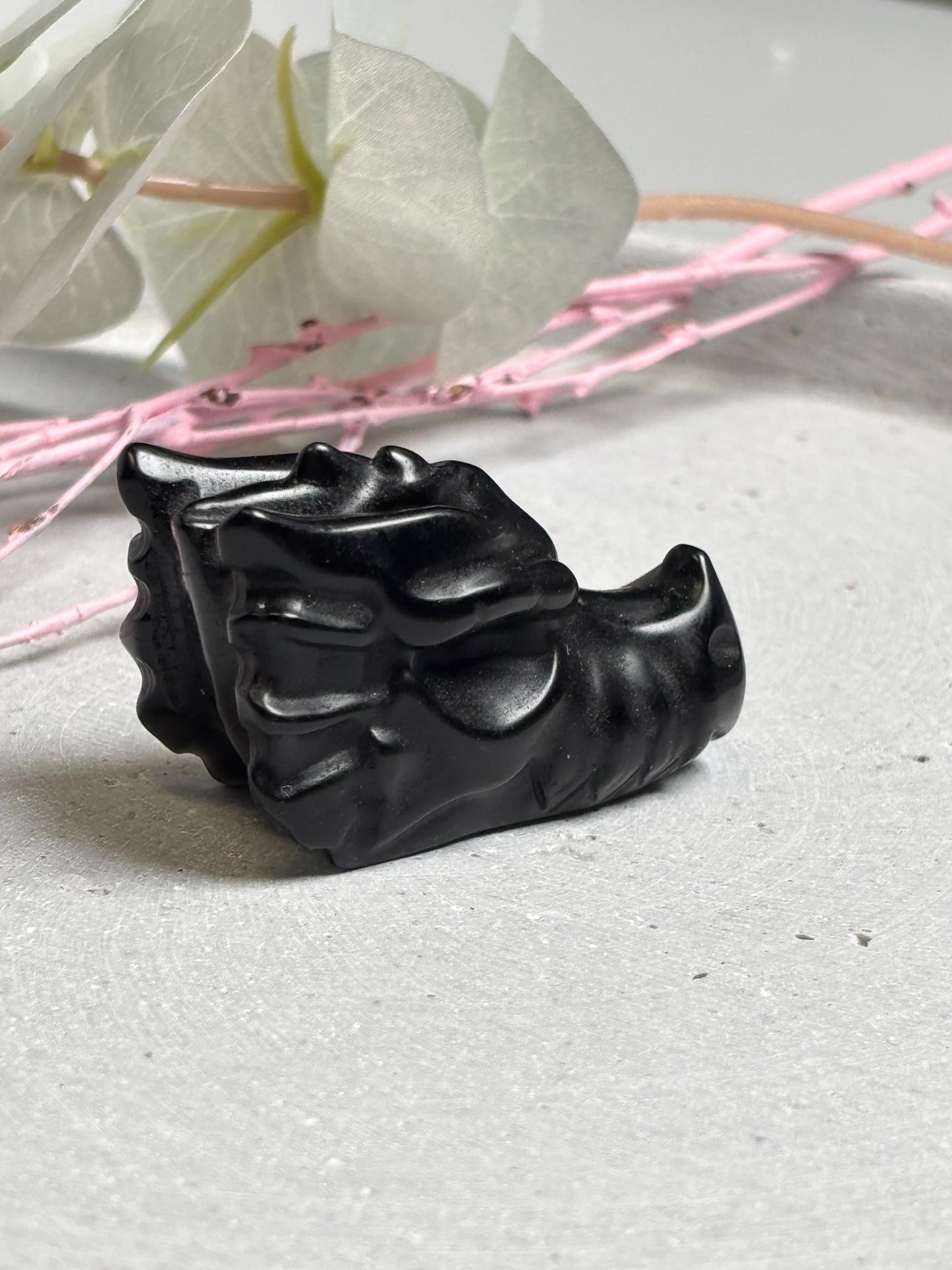 Drachenkopf Obsidian geschnitzt  schwarzer Kristall 5x2,3x2,7 cm  Drachen Schädel Carving   spirituelles Geschenk Kristall