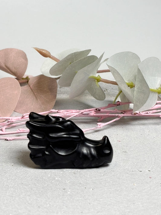 Drachenkopf Obsidian geschnitzt  schwarzer Kristall 5x2,3x2,7 cm  Drachen Schädel Carving   spirituelles Geschenk Kristall