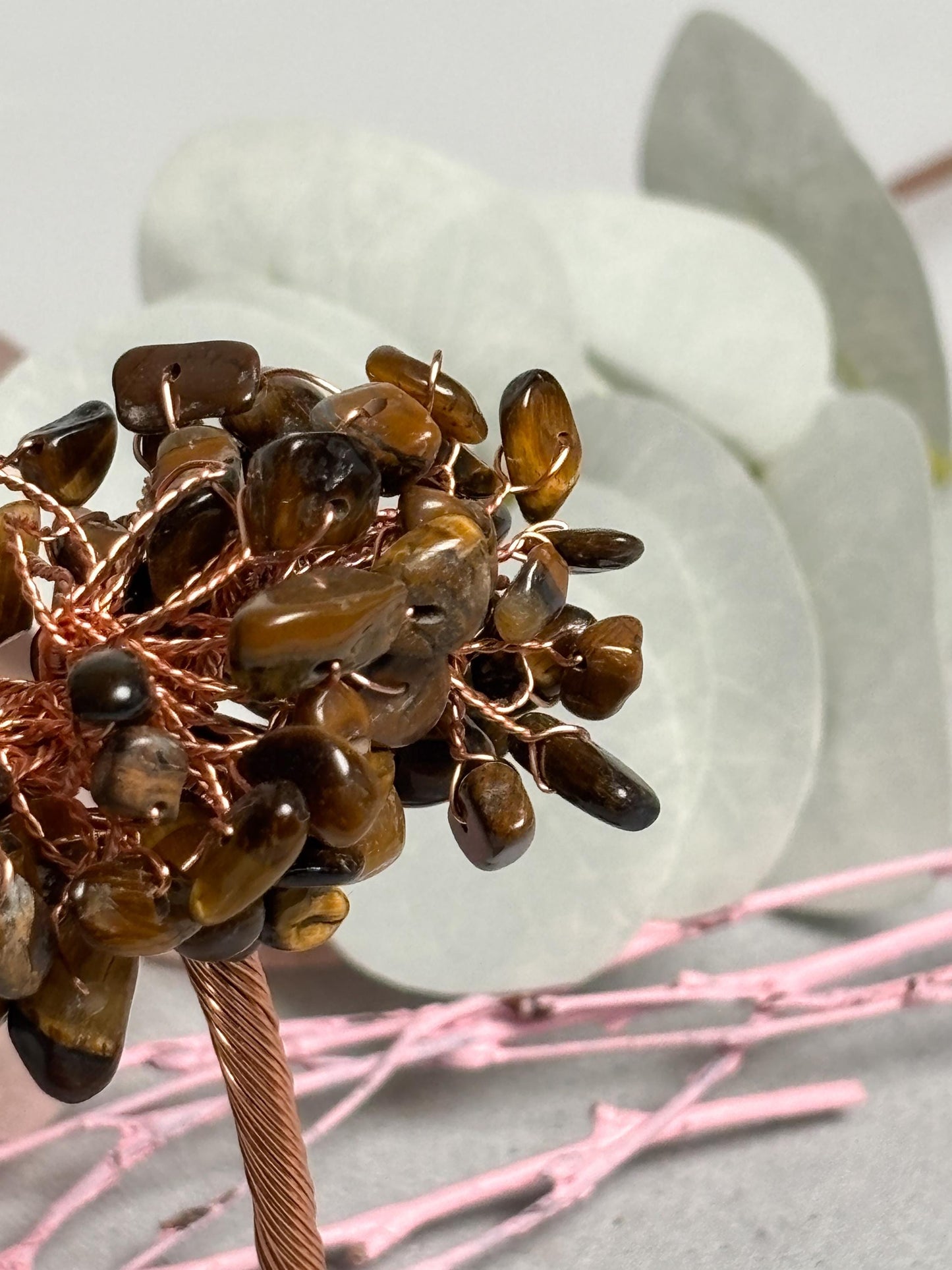 Lebensbaum mit Tigerauge Splittern 11 cm  Moneytree Edelsteinbaum Kristall Dekofigur