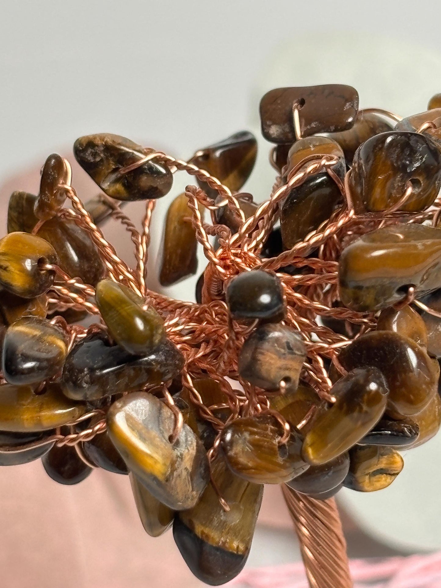 Lebensbaum mit Tigerauge Splittern 11 cm  Moneytree Edelsteinbaum Kristall Dekofigur