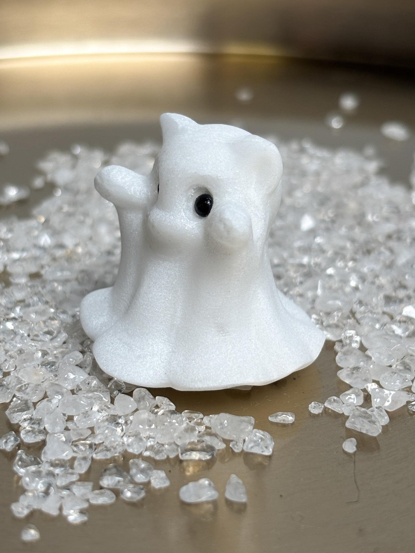Deko Geist aus weißer Jade ca. 3,6 cm  Mini Kristallfigur, Edelstein Geist Deko, Jade Figur klein