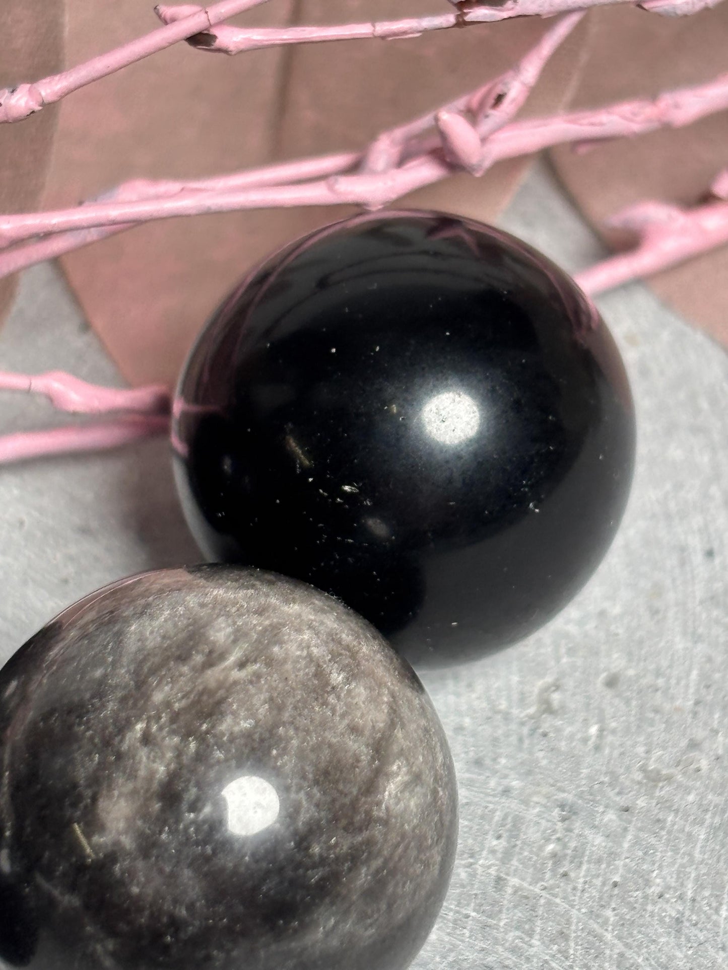 Edelsteinkugel Obsidian Ø 2,12,4 cm  Schwarz oder Silberobsidian  poliert, kleine Dekokugel