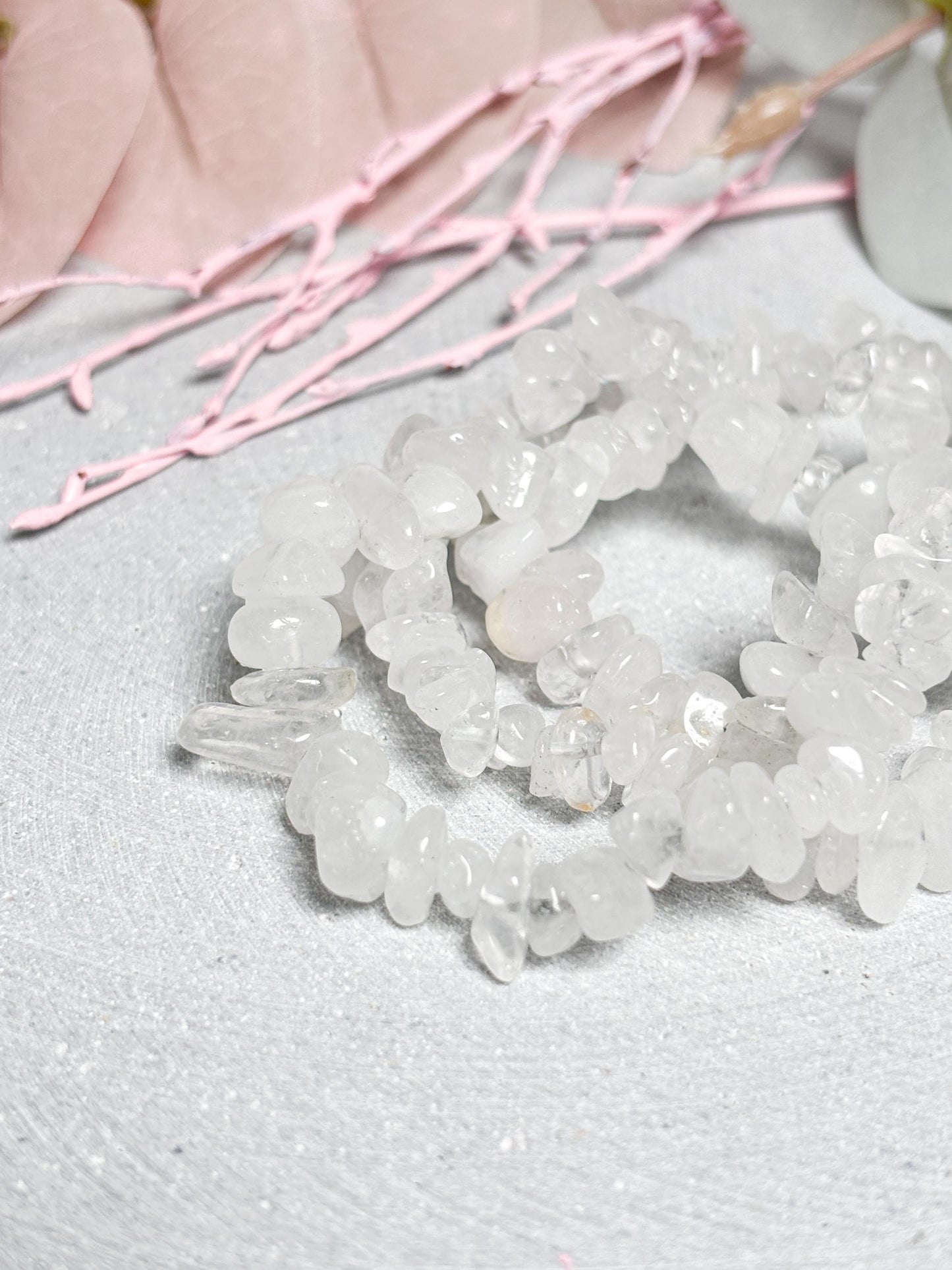 Bergkristall Splitterarmband  elastisches Edelstein Armband ca. 17,5 cm, milchig klar, Kristall Schmuck, Naturstein Armband 8 mm