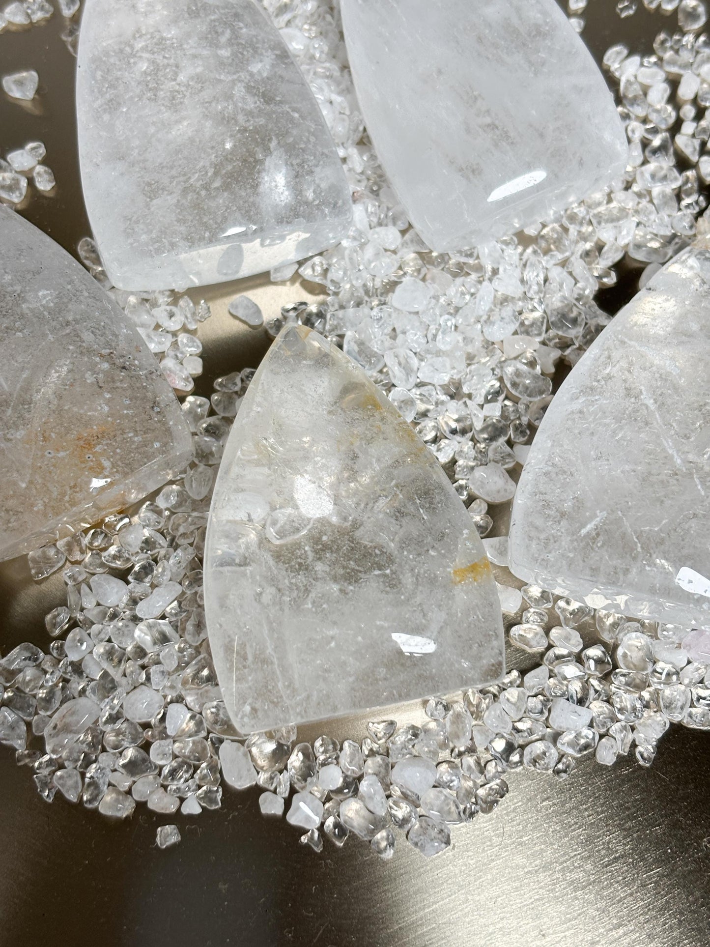 Bergkristall mit Golden Healer Einschlüssen  Kristall Spitze in Tropfenform ca. 6 cm, Edelstein Deko, Healing Crystal