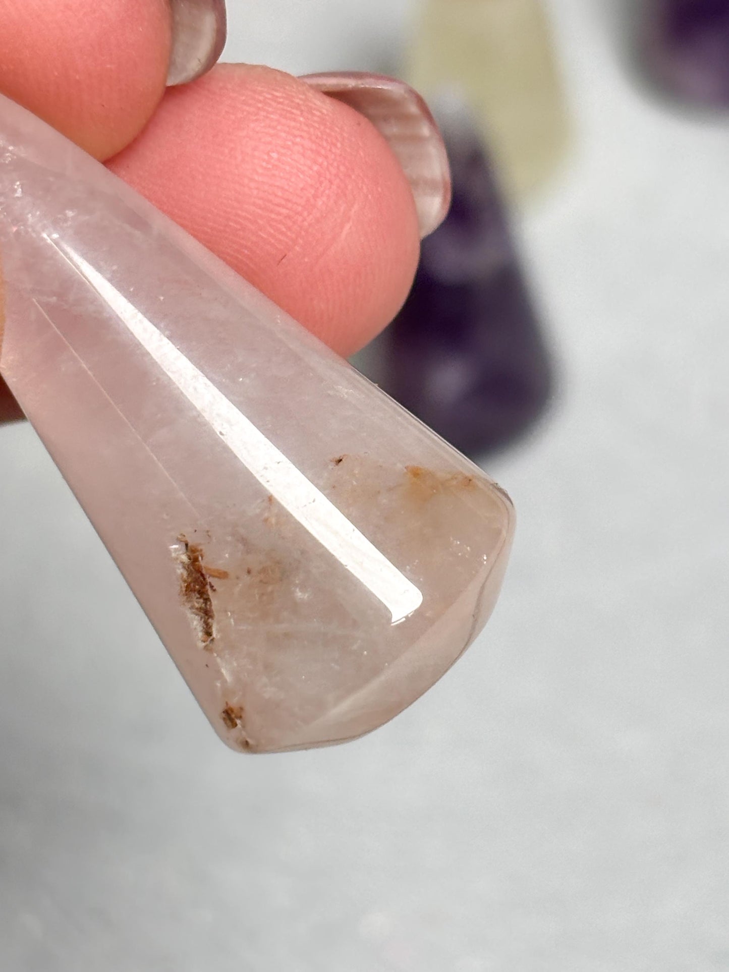 Kleine Kristallkegel aus Amethyst, Citrin & Rosenquarz  ca. 3,8 x 1,7 cm, Edelstein Kegel, Healing Crystal Cone, Meditation Kristalle