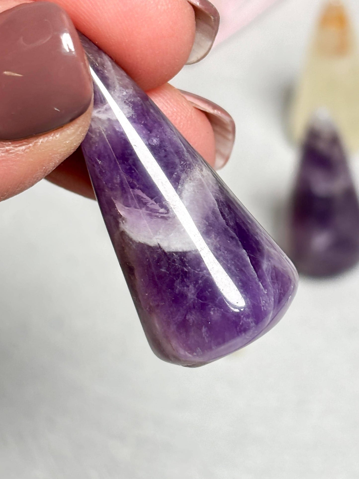 Kleine Kristallkegel aus Amethyst, Citrin & Rosenquarz  ca. 3,8 x 1,7 cm, Edelstein Kegel, Healing Crystal Cone, Meditation Kristalle