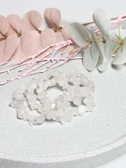 Bergkristall Splitterarmband  elastisches Edelstein Armband ca. 17,5 cm, milchig klar, Kristall Schmuck, Naturstein Armband 8 mm