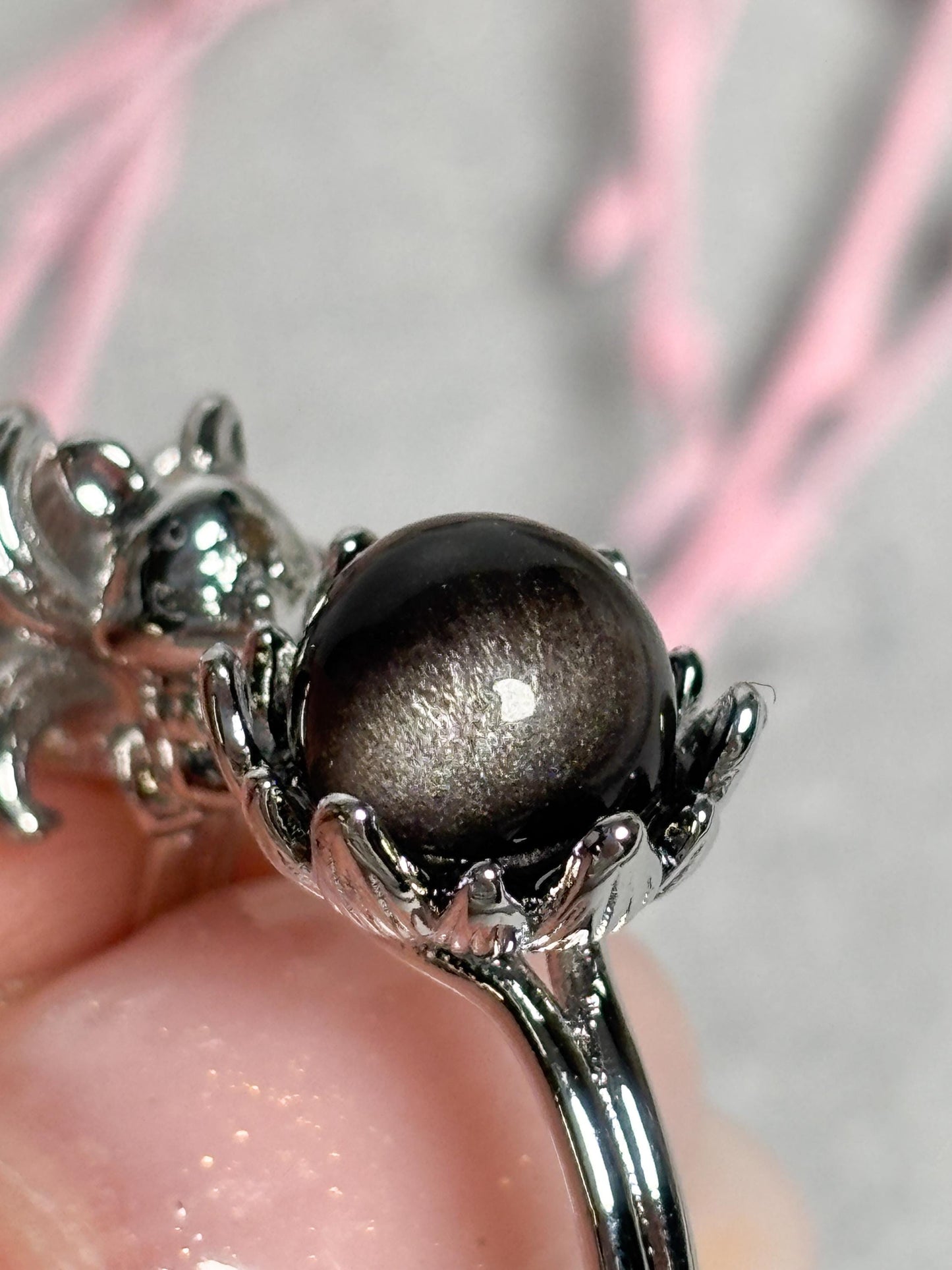 Edelstahl Ring Silber  größenverstellbarer Ring mit Silber Obsidian Kugel und Nine Tail Fox Figur, Kristall Schmuck, Edelstein Ring