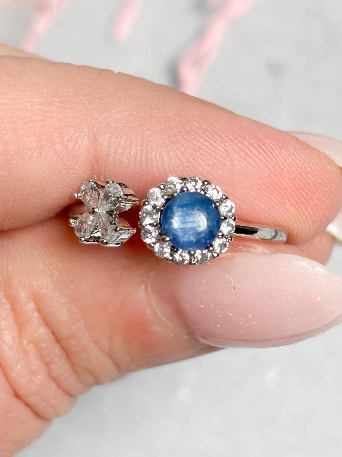 Edelstahl Ring Silber  eleganter Ring mit Kyanit Perle, Kristall Schmuck, blauer Edelstein Ring, größenverstellbarer Edelstahl Schmuck